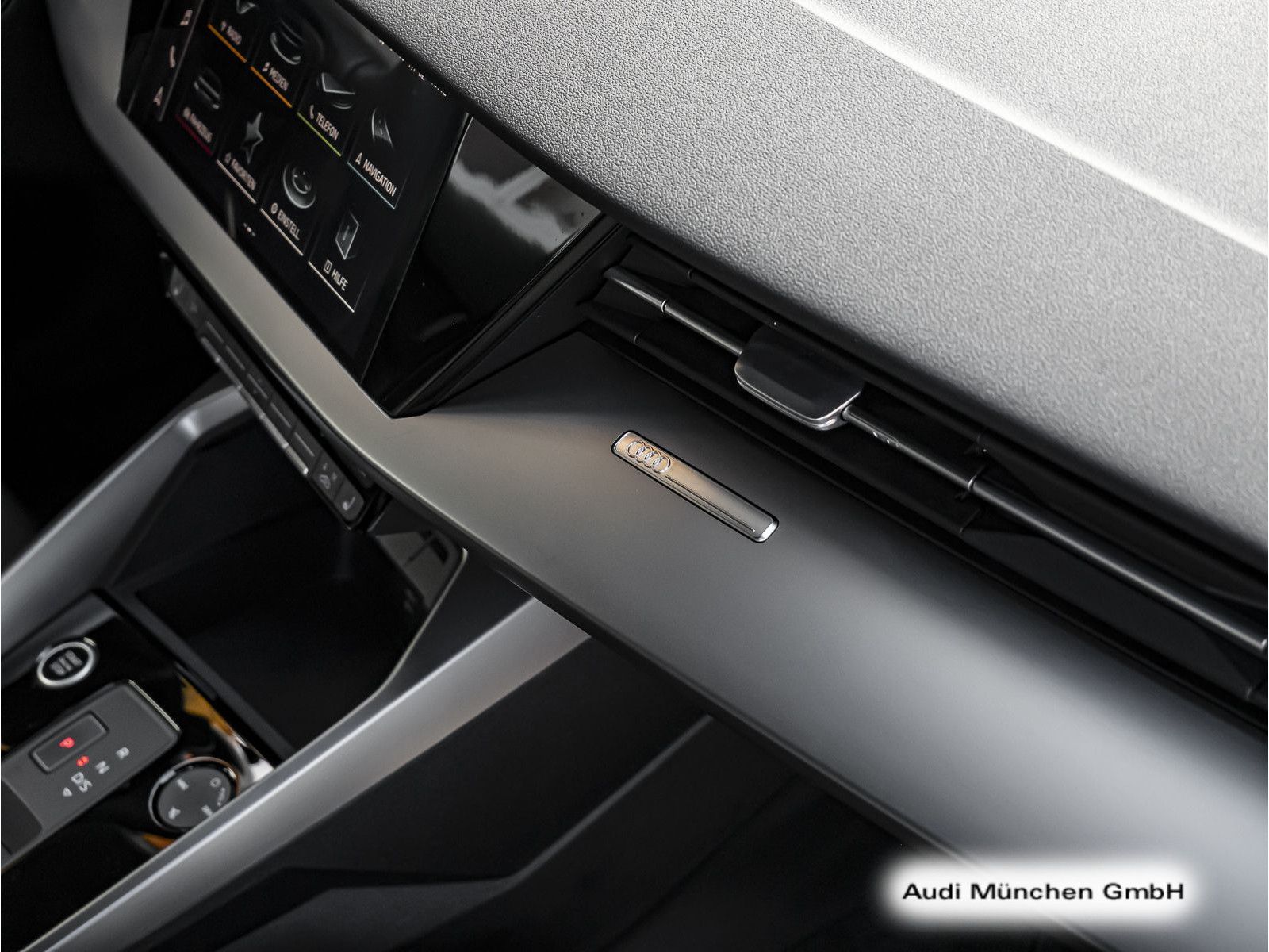 Audi A3 Sportback 40 TFSI e S tronic SitzHzg/PDC