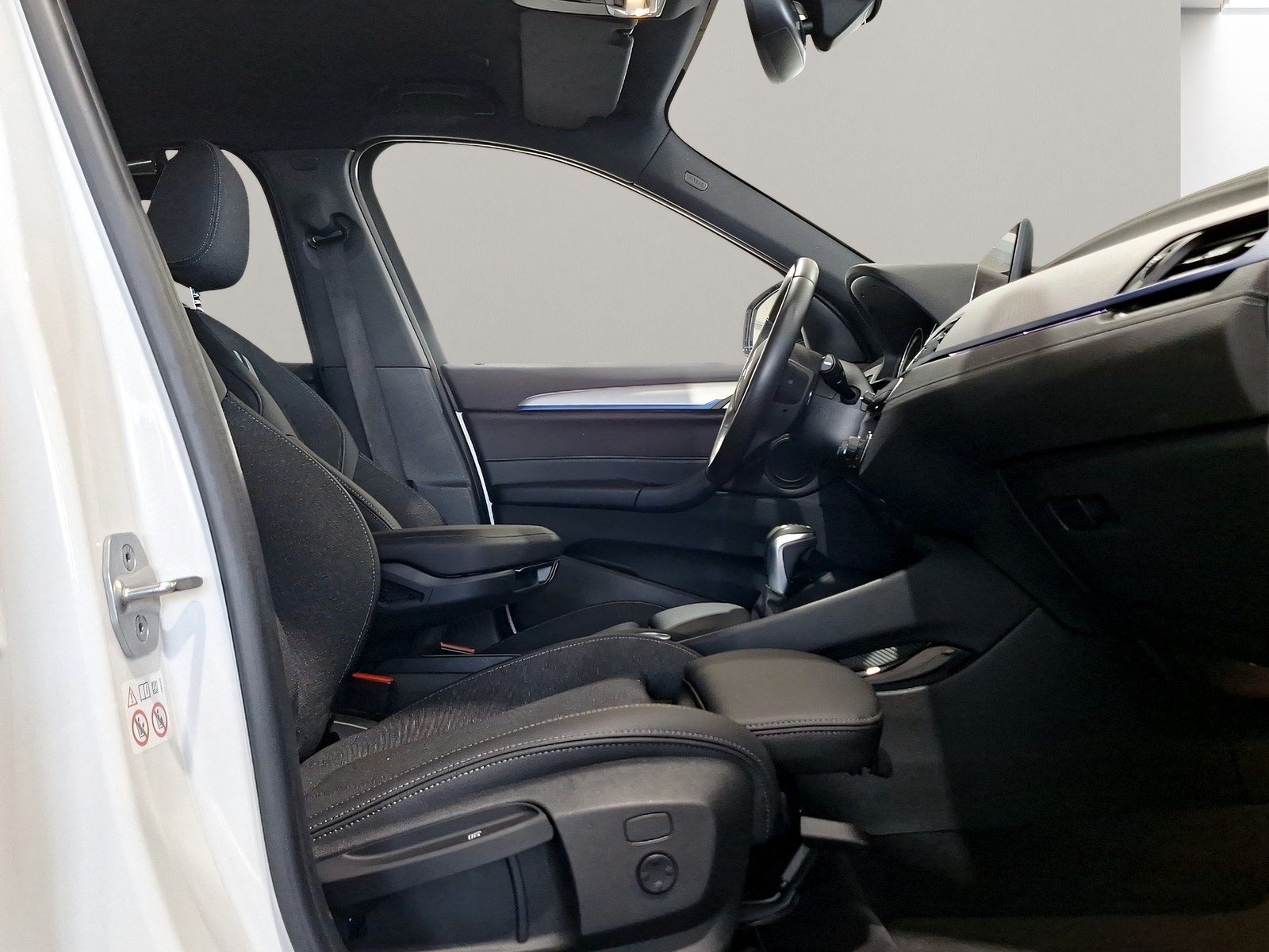 BMW X1 xDrive25e M Sport - Samsaru's Car Outlet