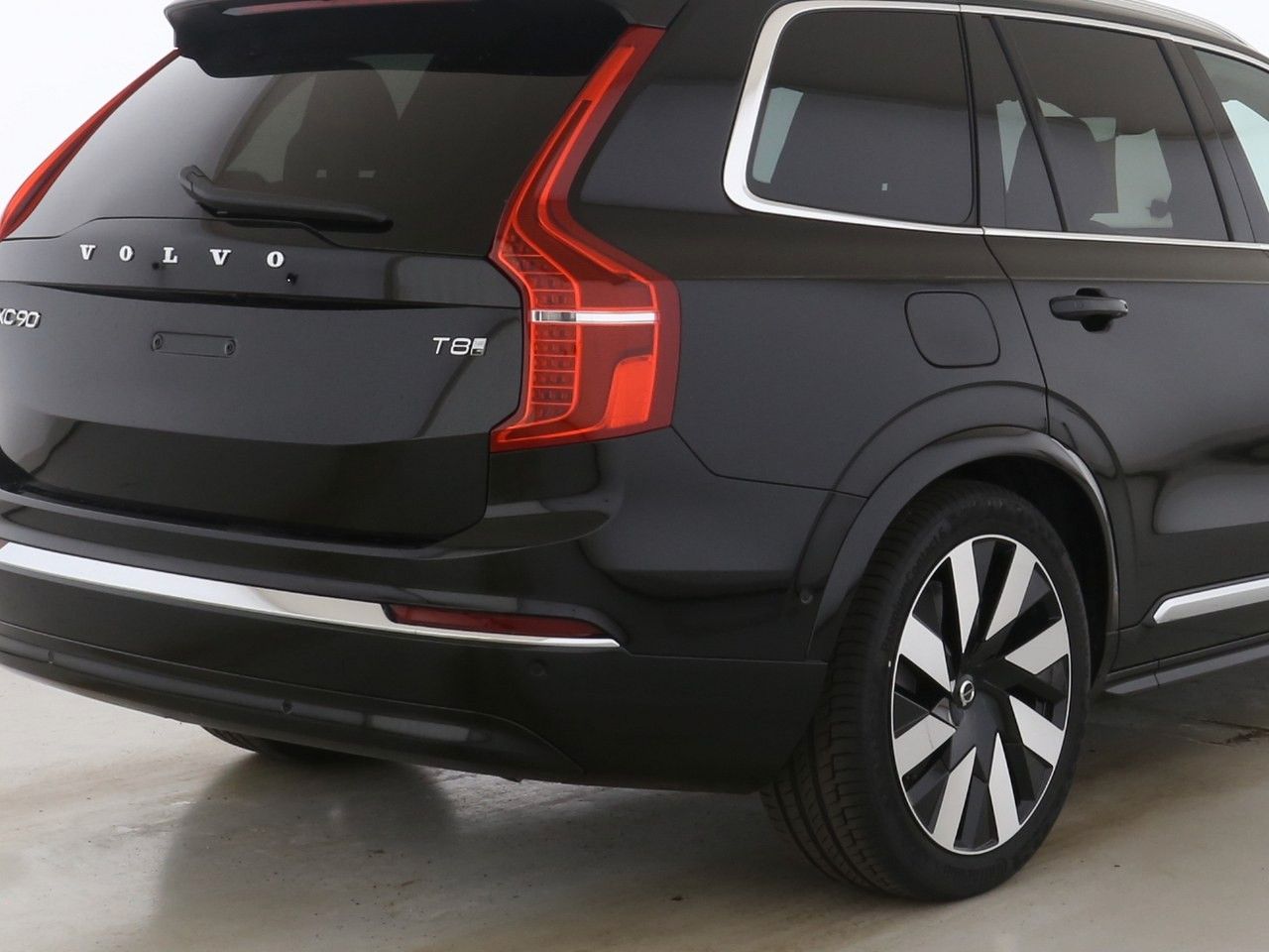 Volvo XC 90 T8 Plus Bright Recharge Plug-In Hybrid AWD