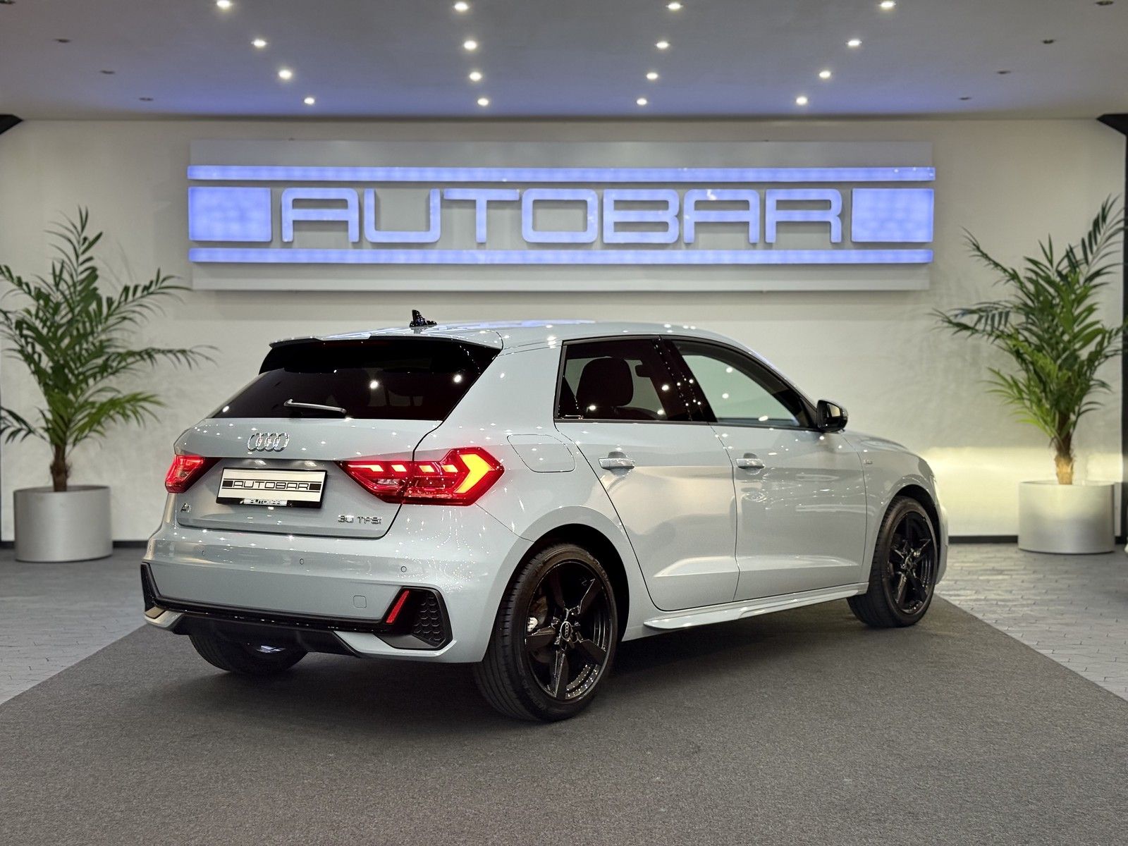 Audi A1 Sportback 30 TFSI S-LINE*MATRIX*VIRT.COCKPIT