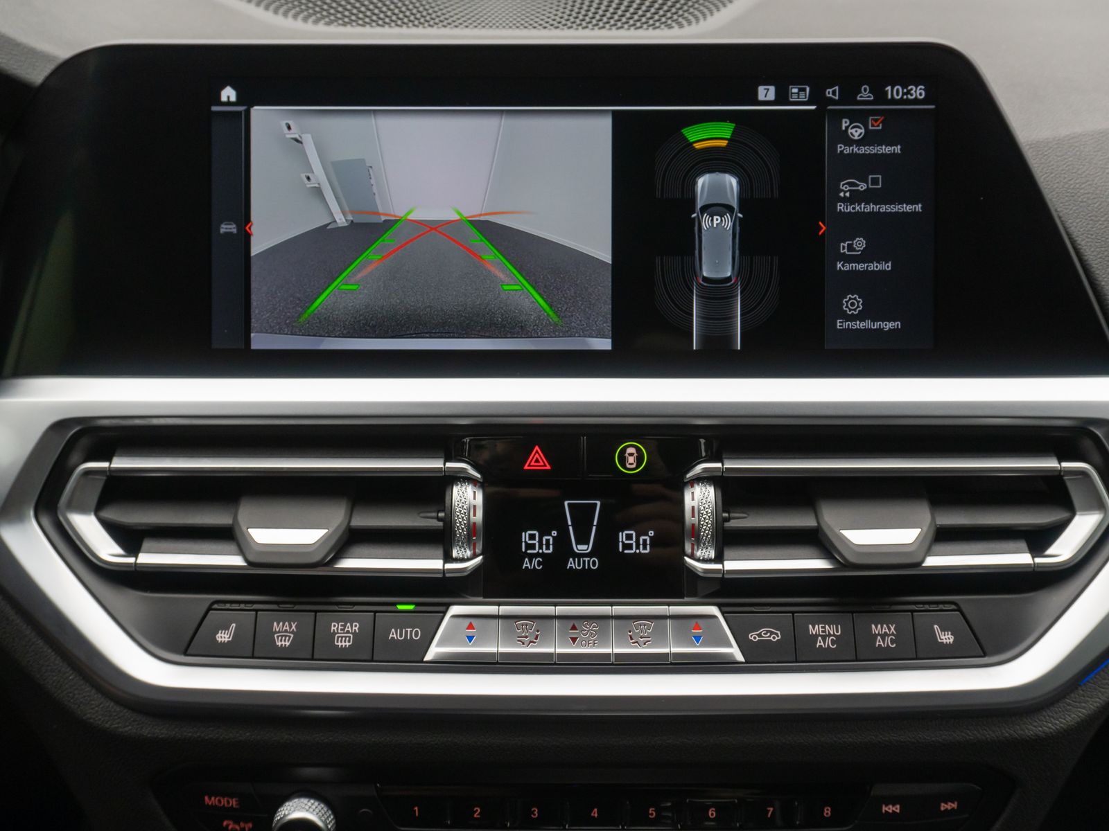 BMW 320d Sport Line - Samsaru's Car Outlet