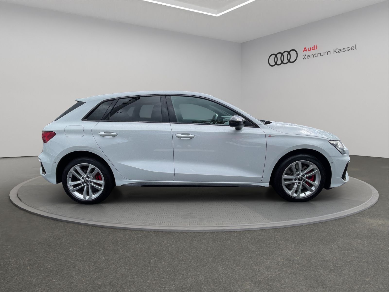 Audi A3 SB 45 TFSI e S line LED Navi Kamera Leder