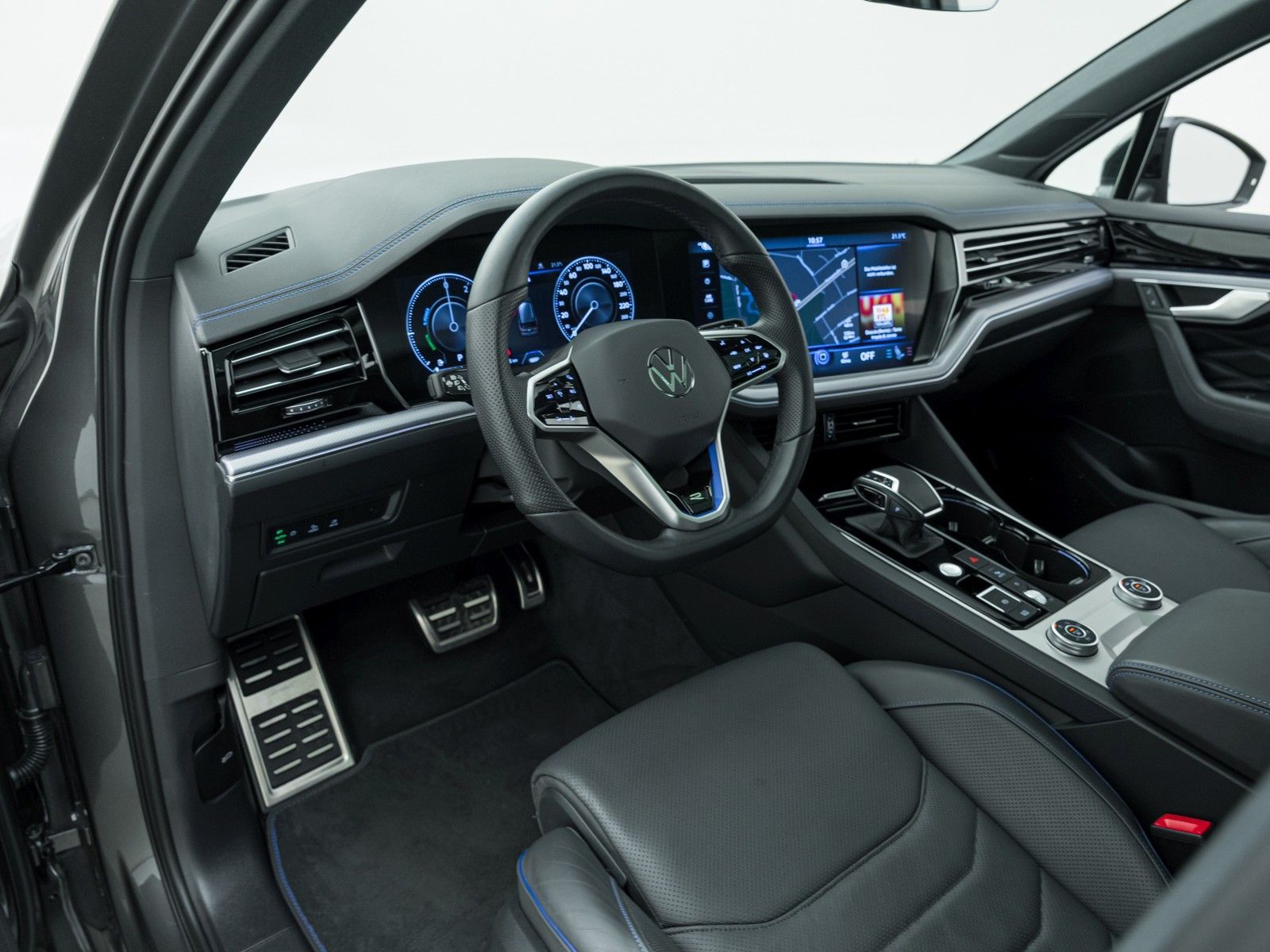 Volkswagen Touareg R 3.0 V6 TSI eHybrid DSG*360°*PANO*ACC*M