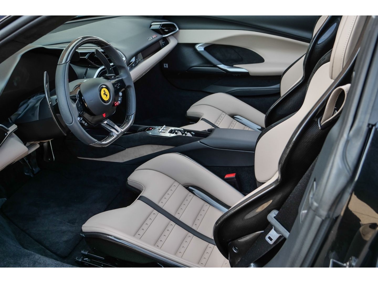 Ferrari 296 GTS - Samsaru's Car Outlet