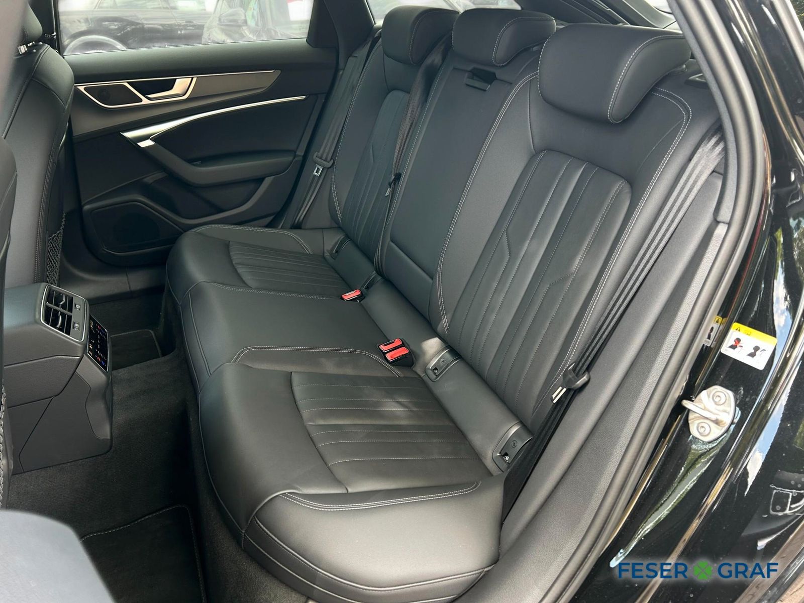 Audi A6 Avant S line 45 TFSI - Samsaru's Car Outlet