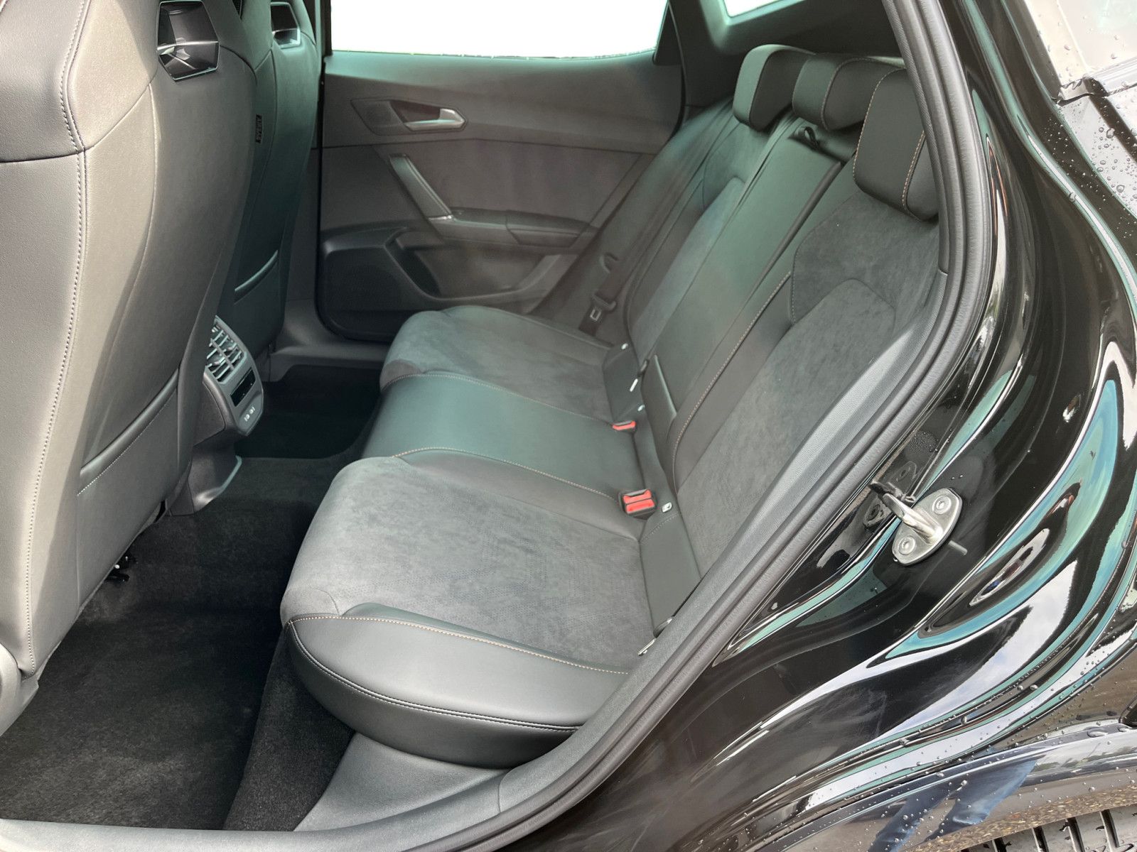 Cupra Formentor VZ 2.0 TSI 195 kW Sitzh.AHK Navi