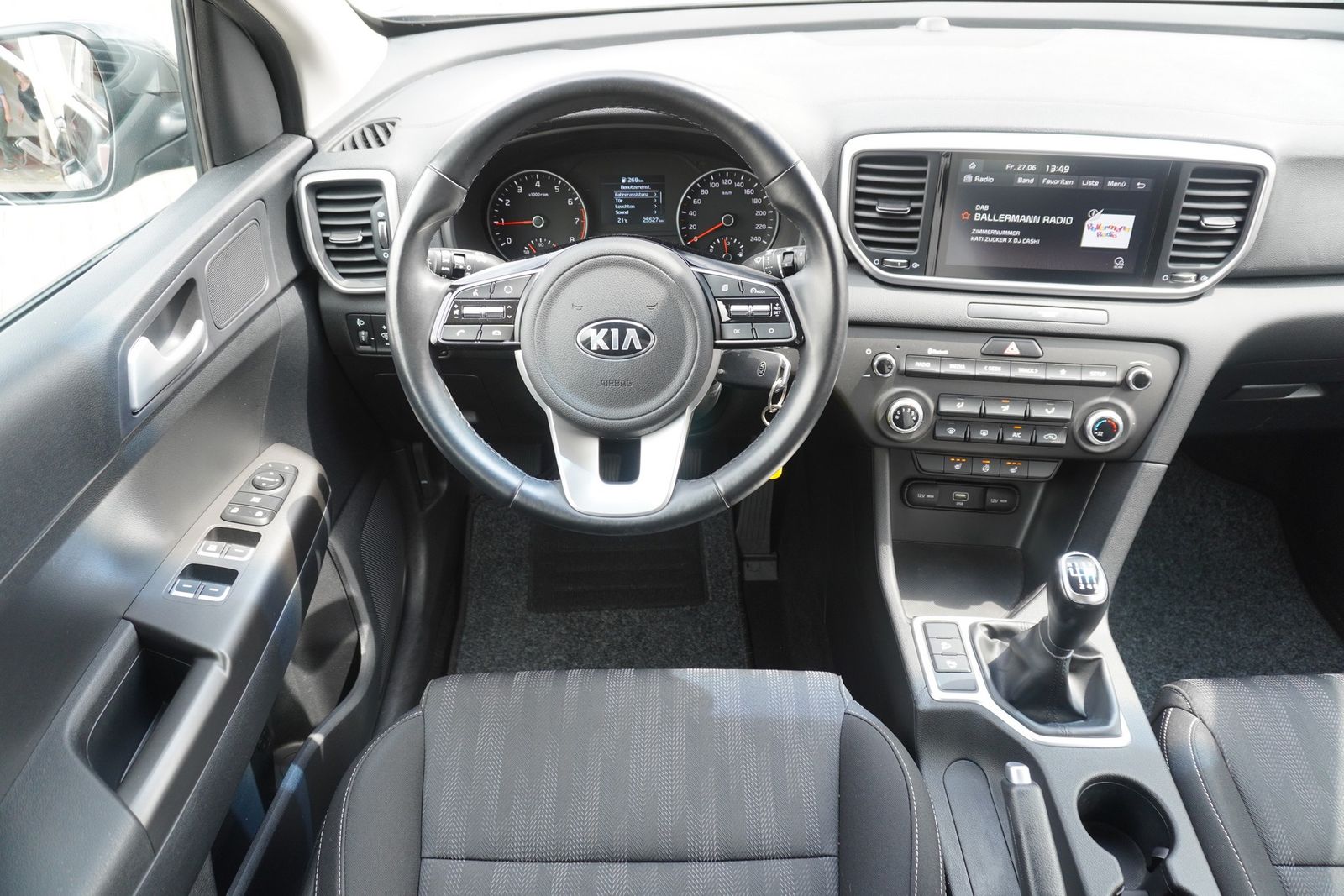 Kia Sportage 1.6 Edition 2WD - Samsaru's Car Outlet