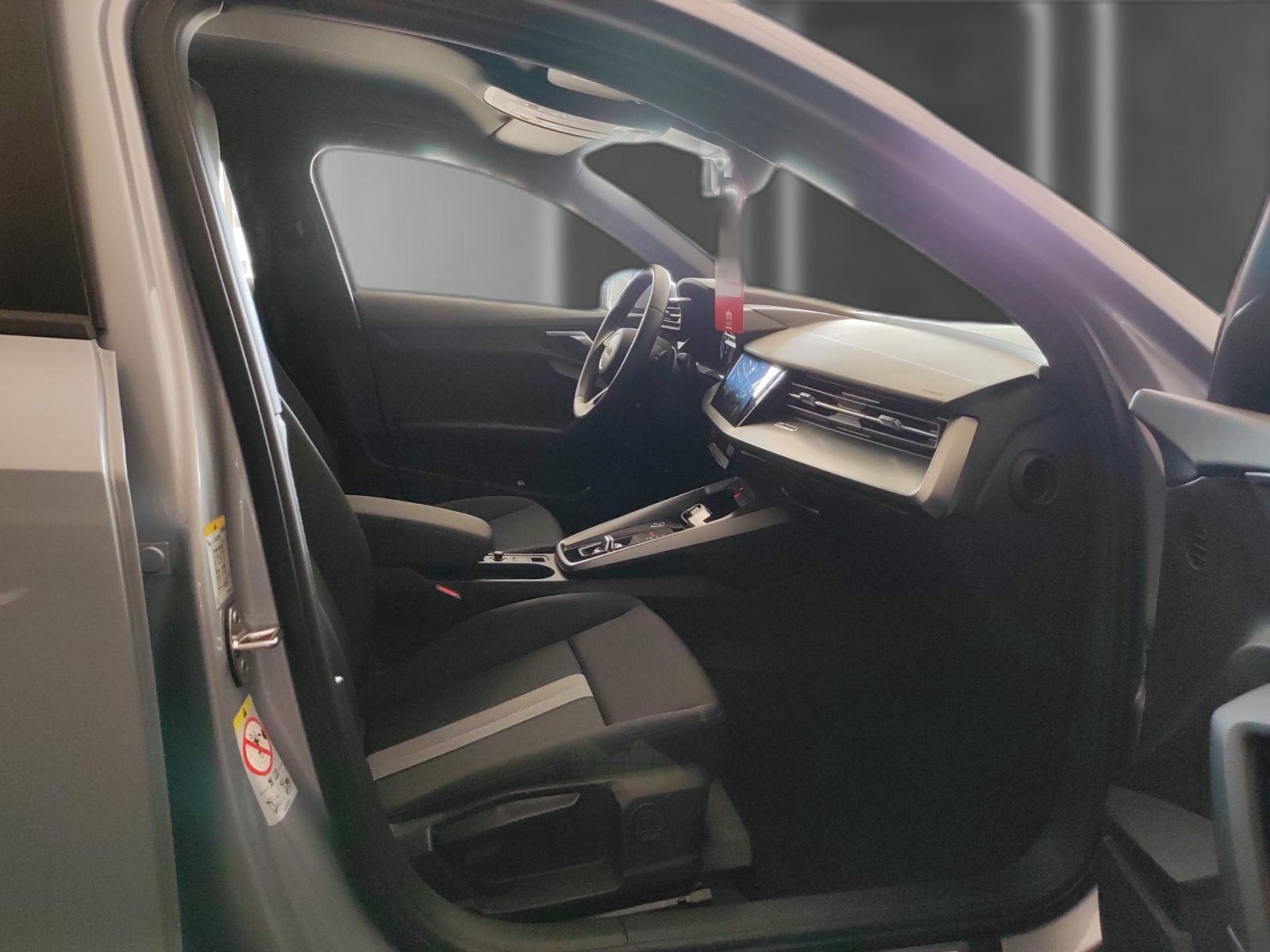 Audi A3 Lim. 30 TFSI Adv. S tronic *ACC*AHK*NAV+*SHZ*