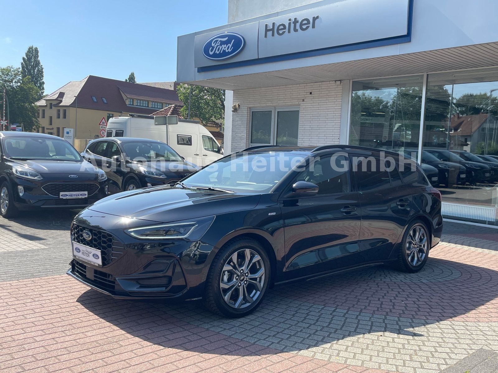 Ford Focus 1.5 EB Aut.ST-Line X / ACC+Matrix+e.Klappe