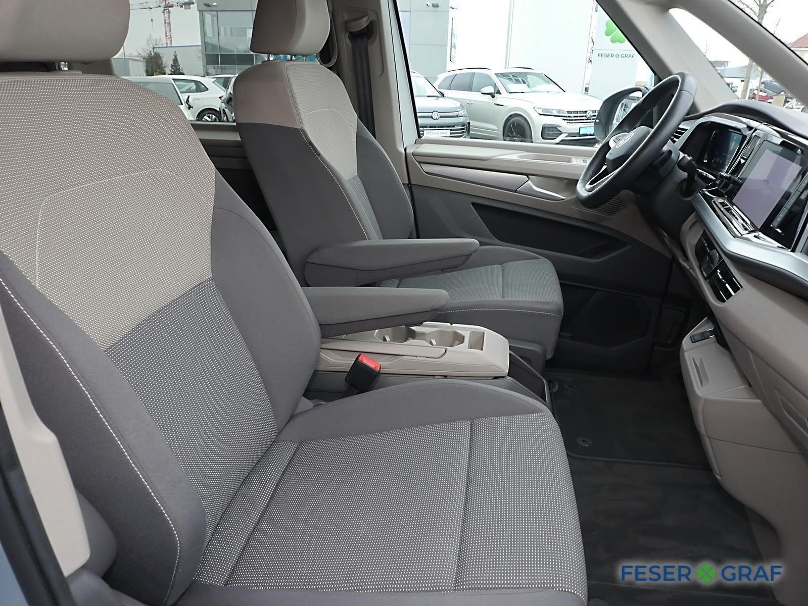Volkswagen T7 Multivan Life 1.5 TSI - Samsaru's Car Outlet