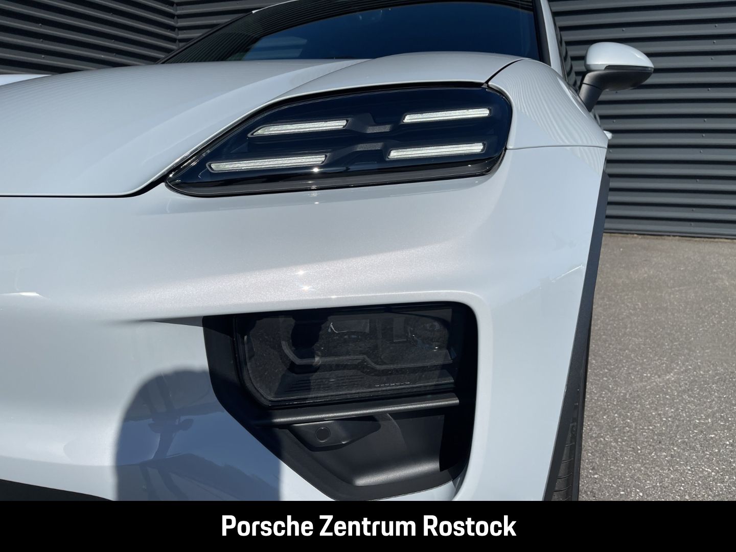 Porsche Macan InnoDrive BOSE Luftfederung 21-Zoll