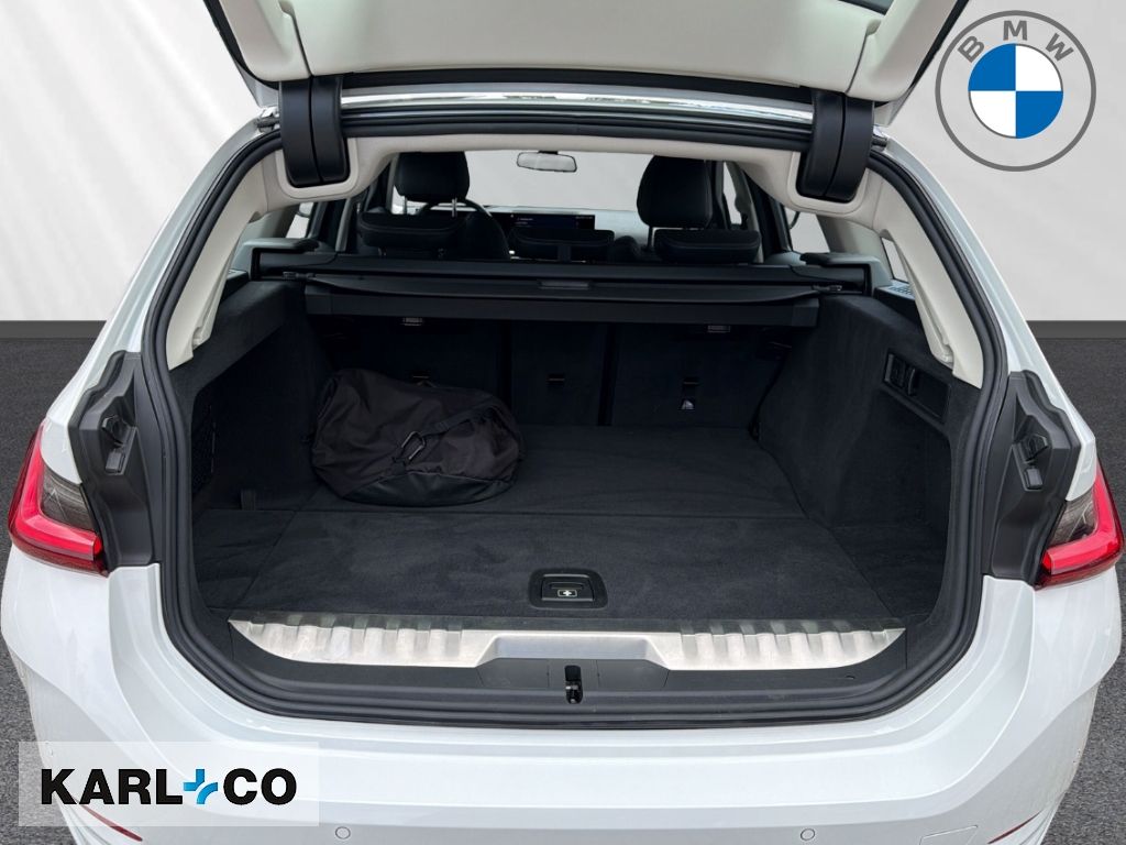 BMW 320 e Touring LC Prof ACC Ad. LED H&K Keyless