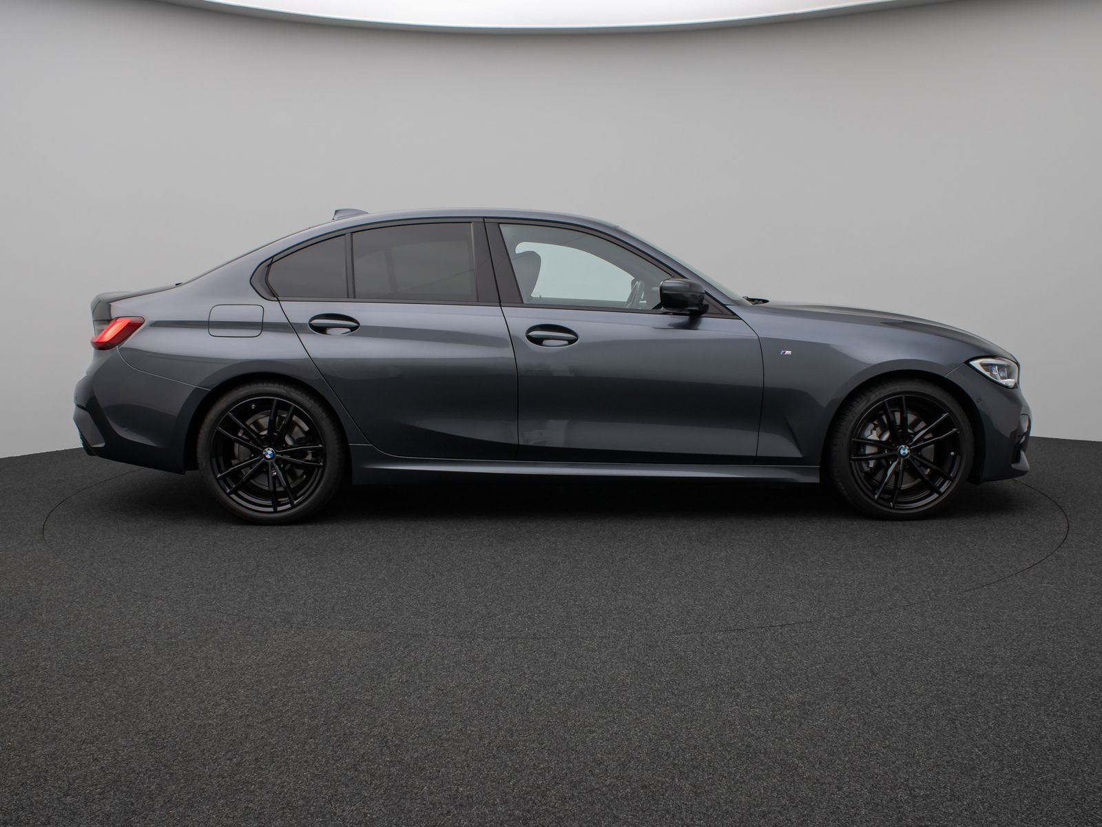 BMW 330i xD M Sport - Samsaru's Car Outlet