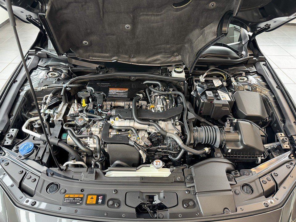 Mazda 3 Exclusive-Line