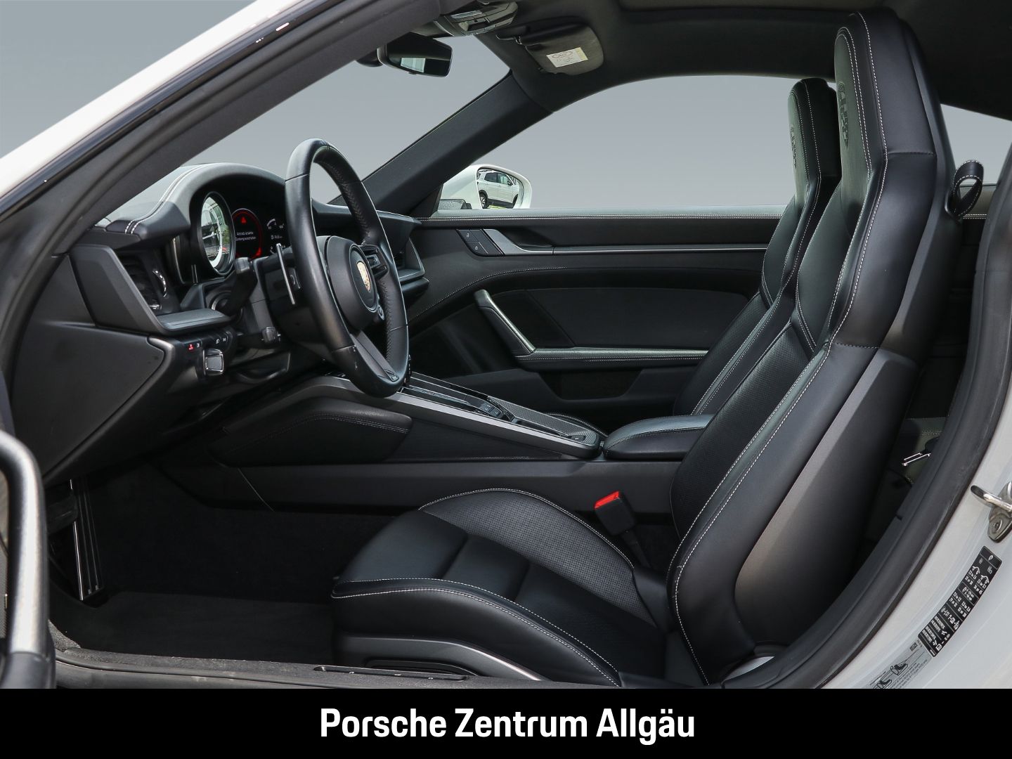 Porsche 992 911 Carrera 4S BOSE Sportabgasanlage Kreide