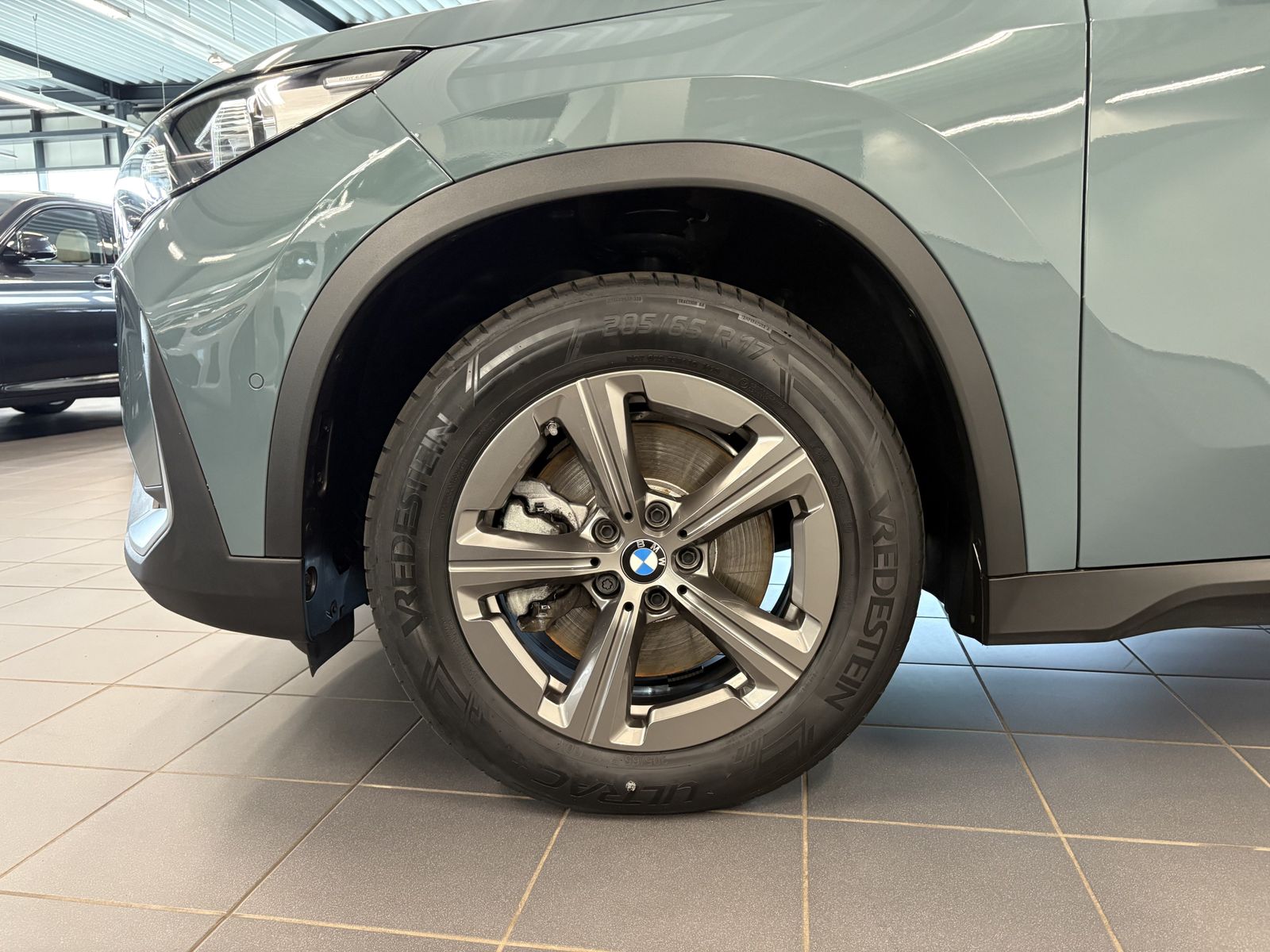 BMW X1 xDrive23d - Samsaru's Car Outlet