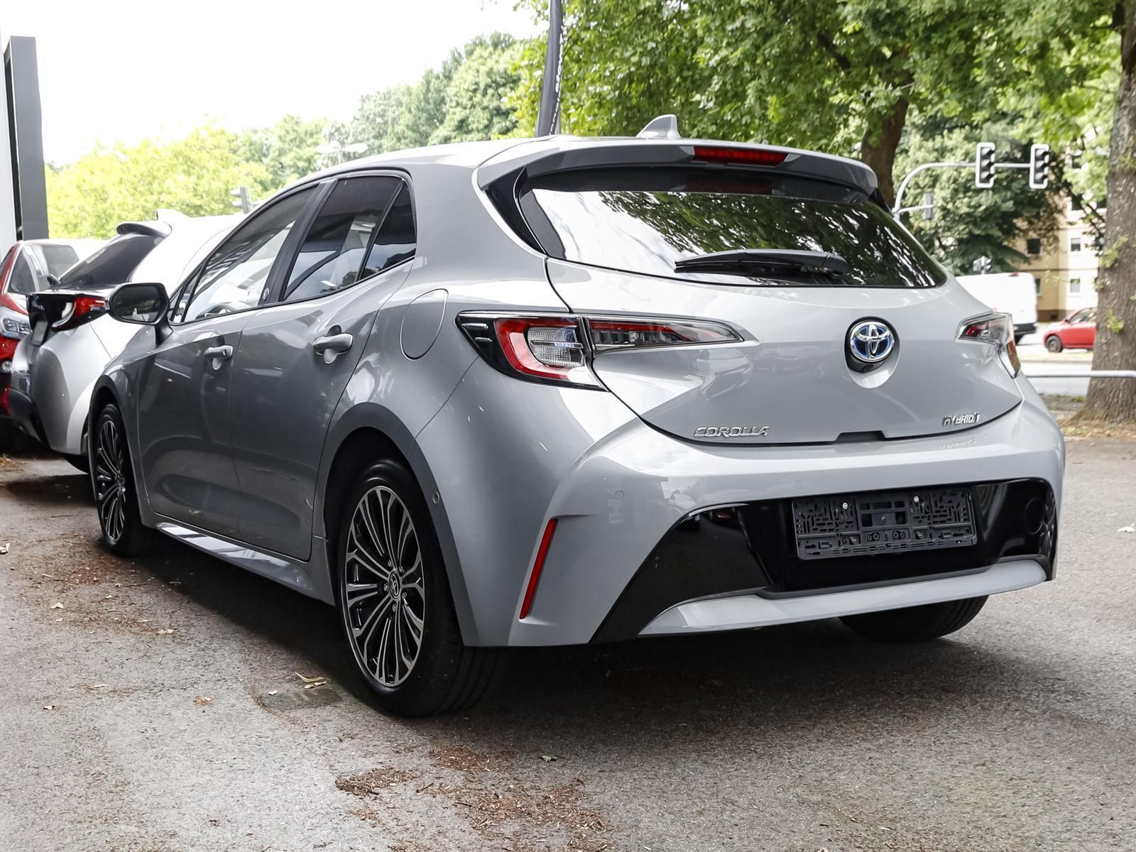 Toyota Corolla 1.8 HYBRID - Samsaru's Car Outlet