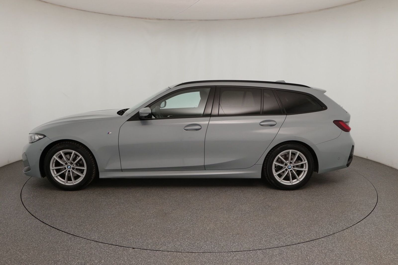 BMW 320i M Sport|PANO|ACC|HUD|360°|LED|SHZG|AHK