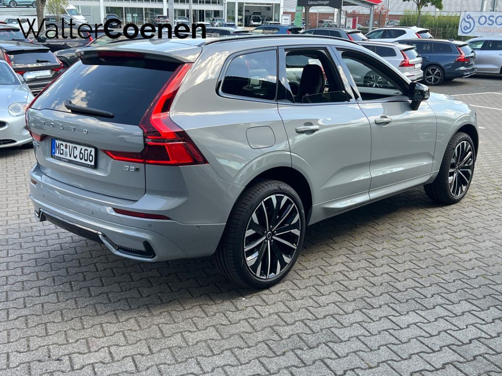 Volvo XC60 B5 AWD Ultra Dark - Samsaru's Car Outlet