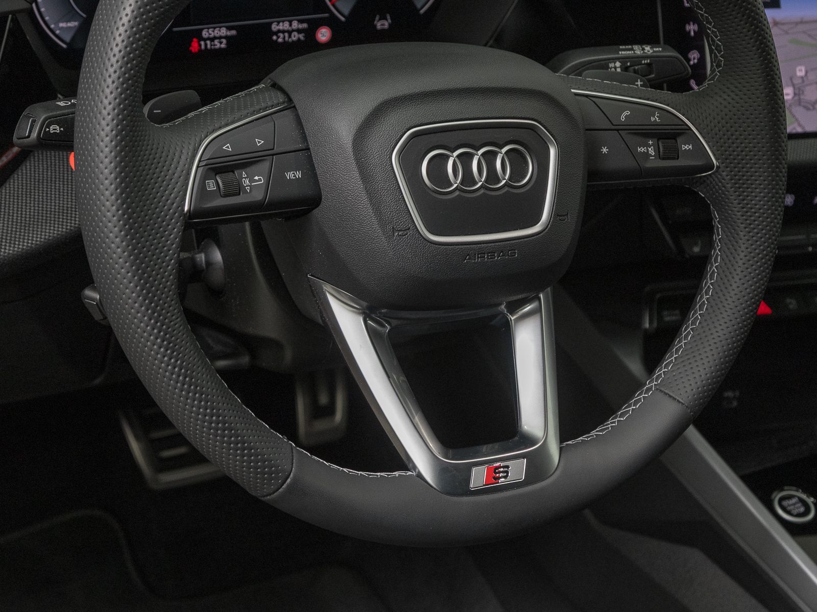 Audi A3 Sportback 35 TFSI 2x S LINE - Samsaru's Car Outlet