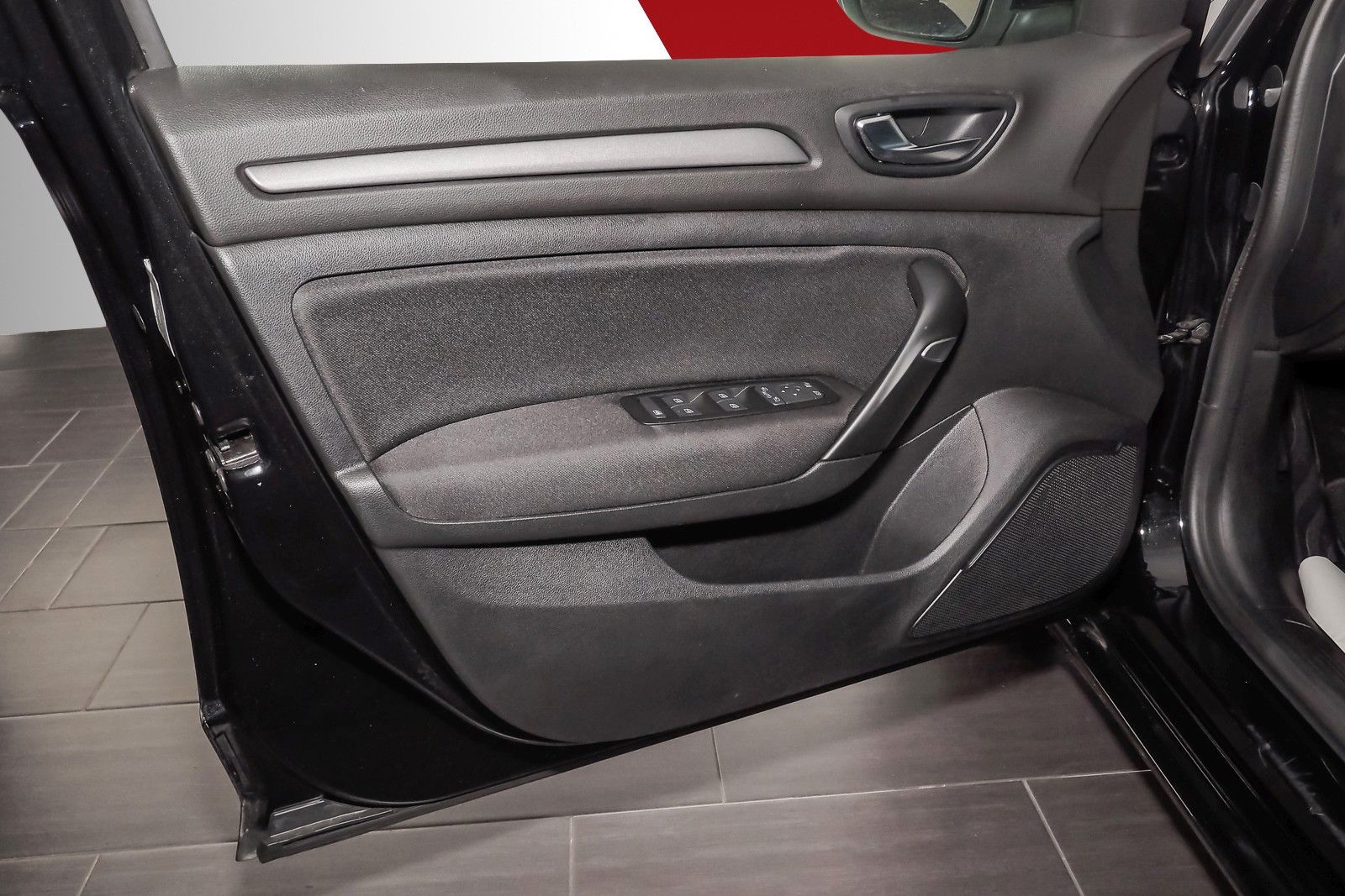 Renault Megane IV Grandtour Business Edition - Samsaru's Car Outlet