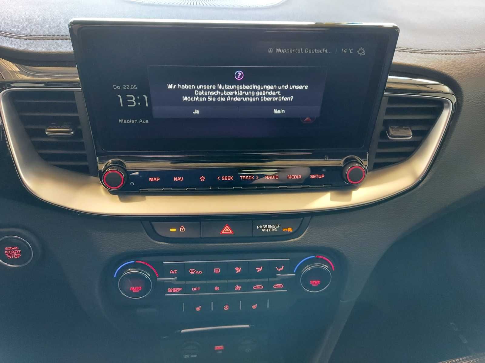 Kia Xceed 1.6 Plug-in Hybrid Vision - Samsaru's Car Outlet