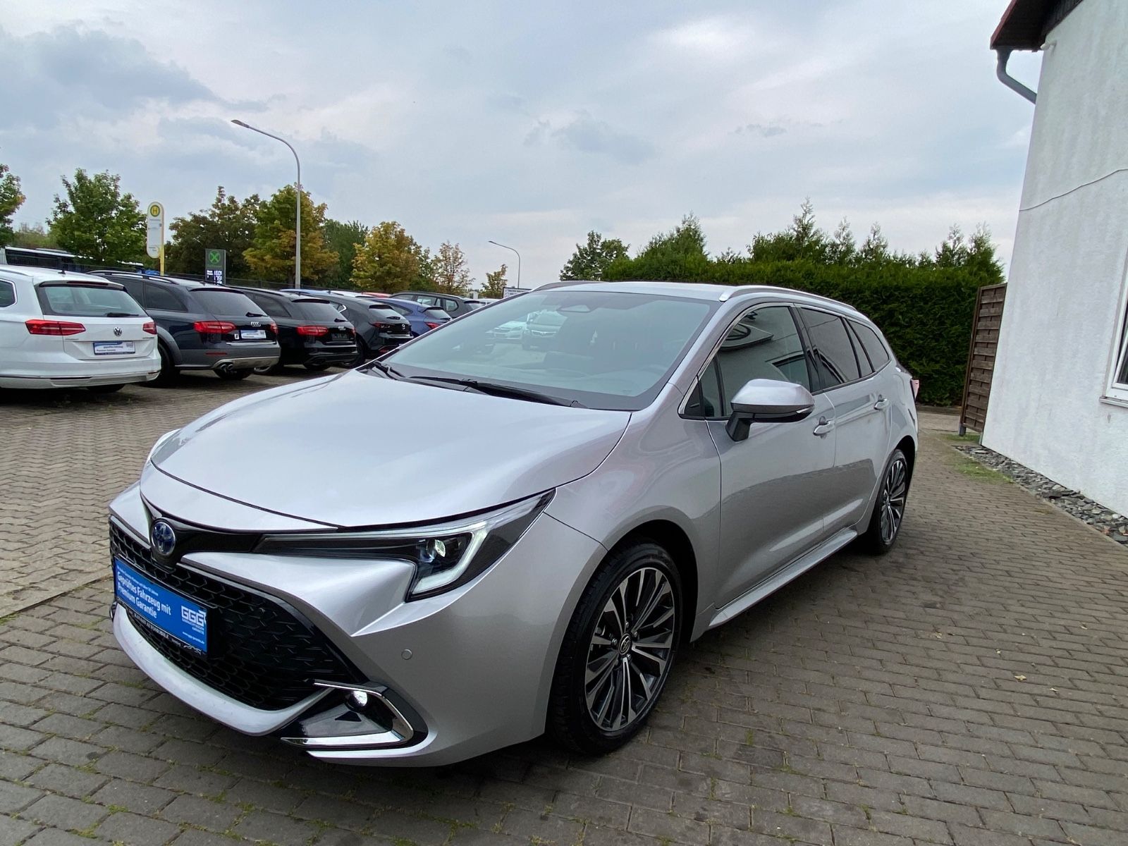 Toyota Corolla Touring Sports 1.8 Hybrid HEV Team D