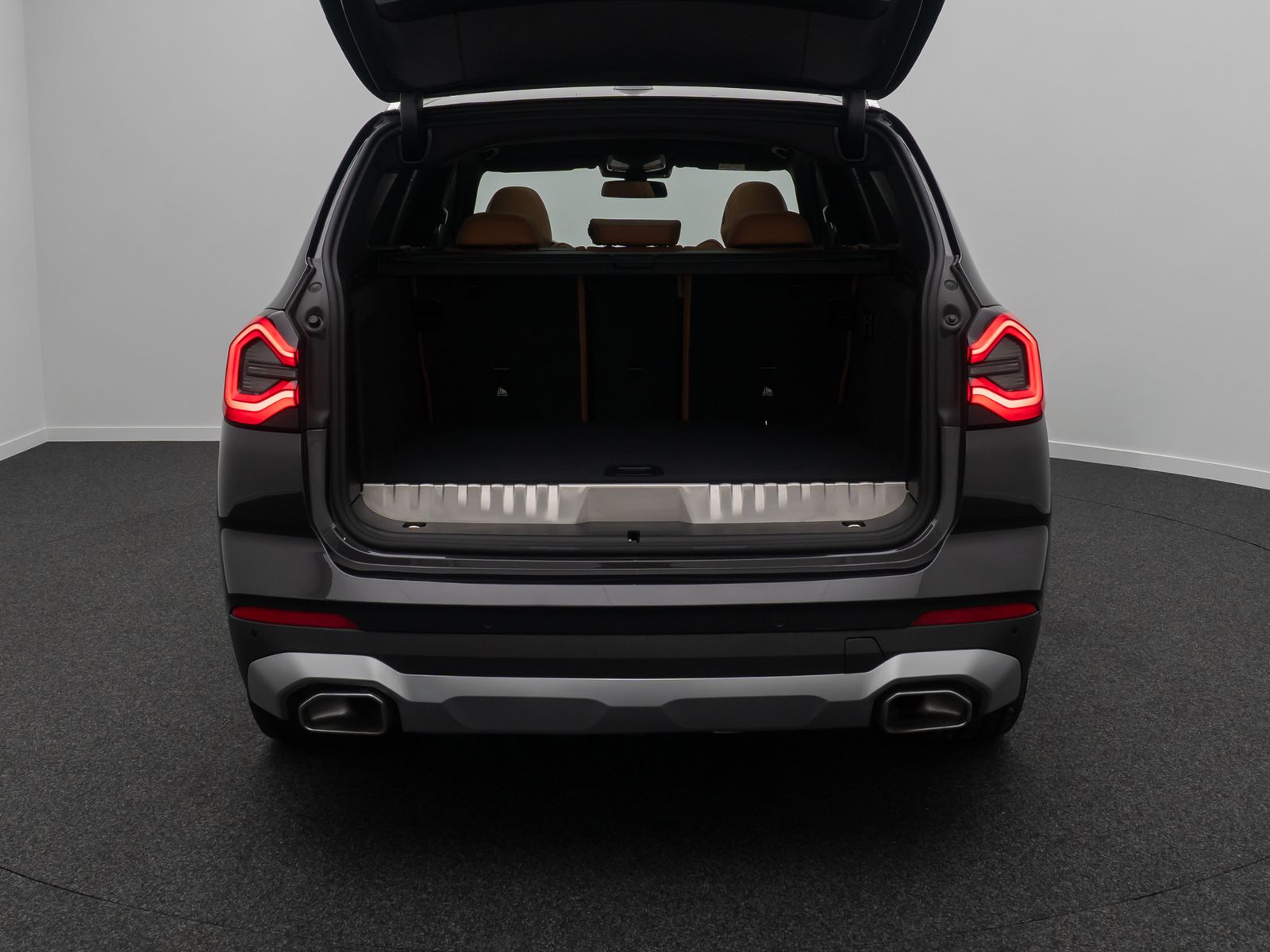 BMW X3 xD30e Kamera AHK HUD DAB Sport Panoram 19Zoll