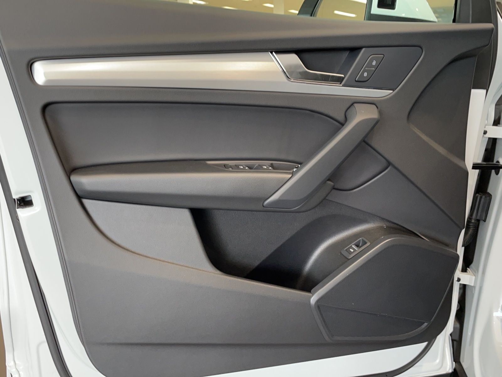 Audi Q5 40 TDI S tronic quattro S line  AHK Navi LED