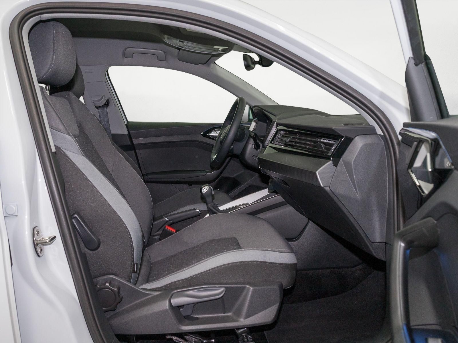Audi A1 Sportback 25 TFSI S LINE - Samsaru's Car Outlet
