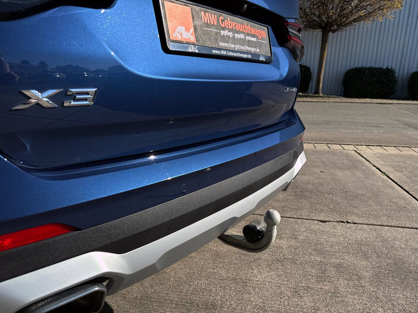 BMW X3 xDrive30e Steptr. LED ACC 360° HUD PANO AHK