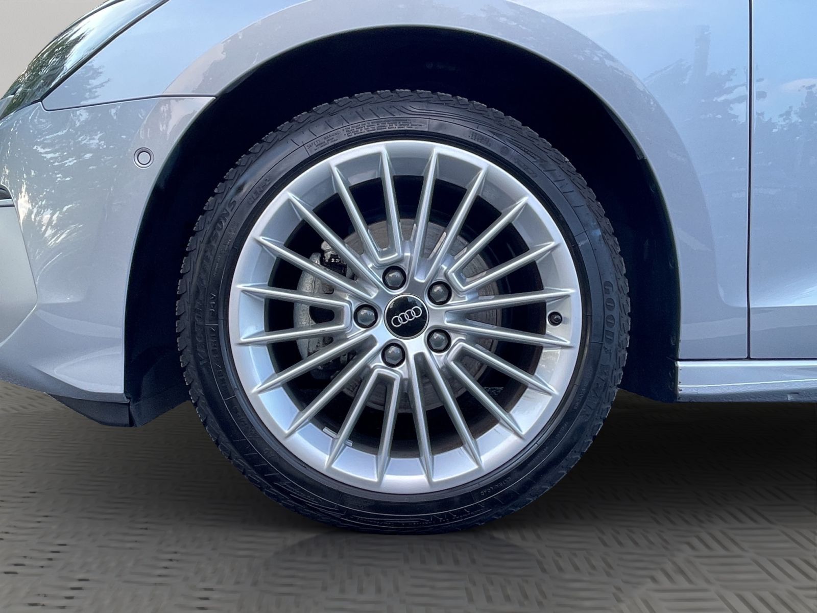 Audi A3 Sportback 30 TFSI LED Navi PDC+ Teilleder