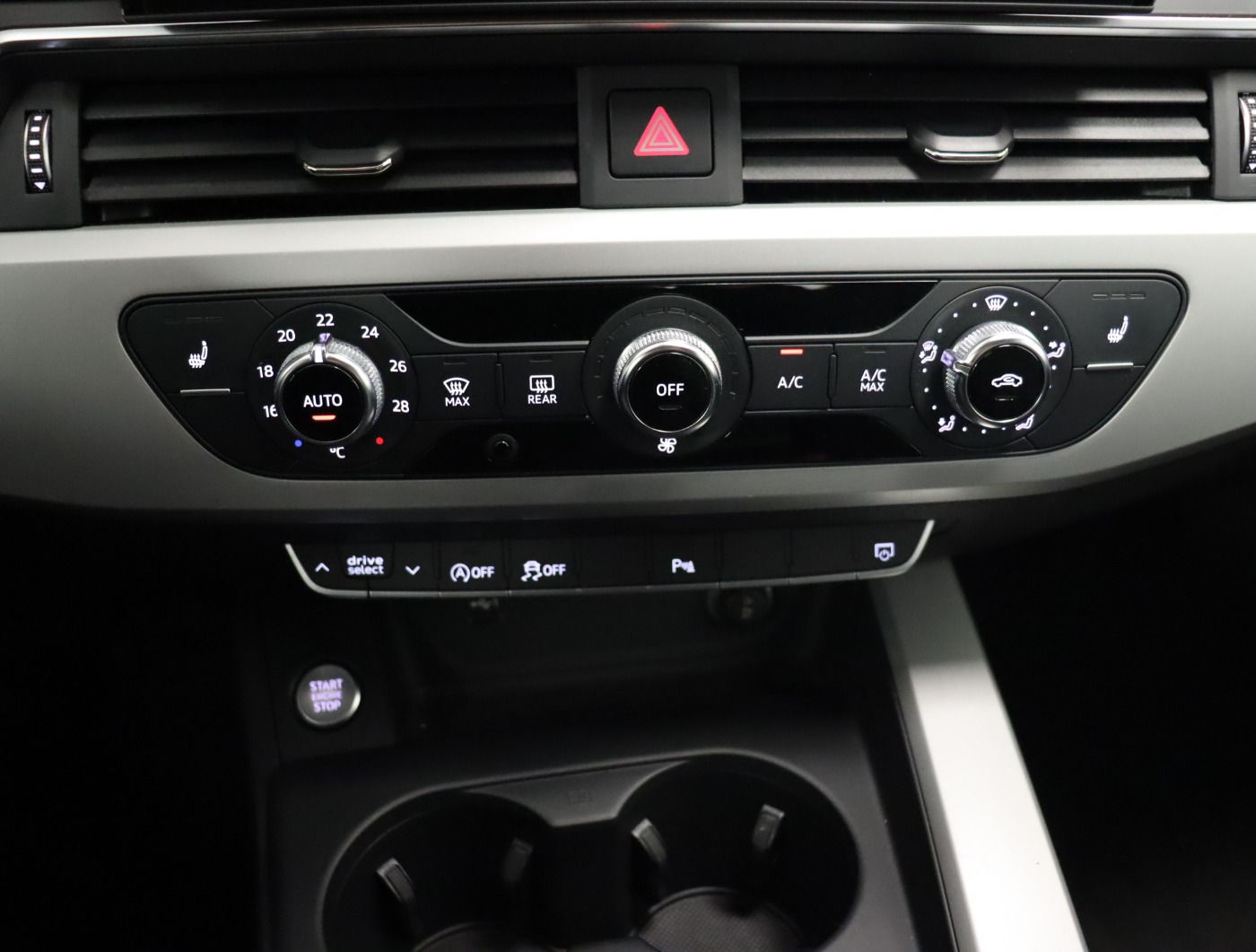 Audi A4 Avant 40 TDI S tronic - Samsaru's Car Outlet