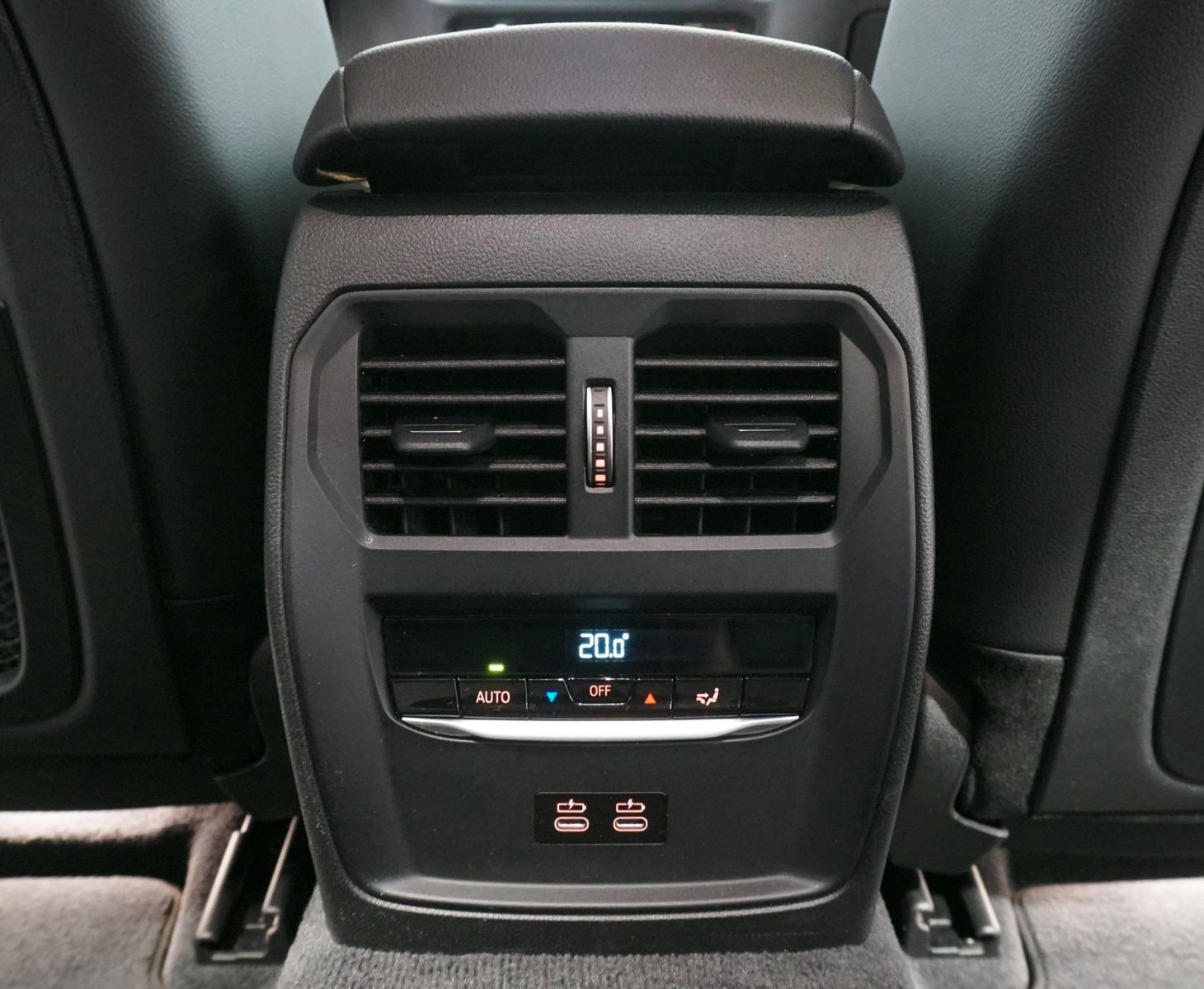 BMW 330 e xDrive M Sport - Samsaru's Car Outlet
