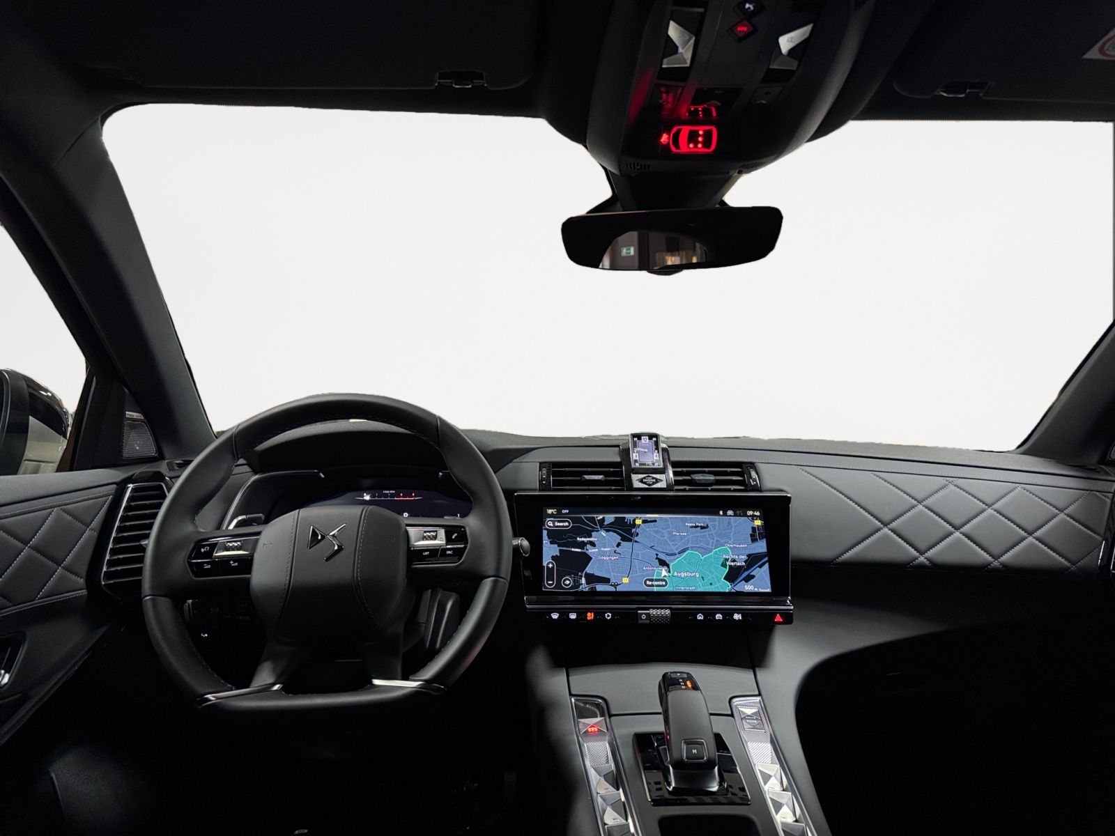 DS Automobiles DS7 1.5 BlueHDi 130 Rivoli Top Ausstattung