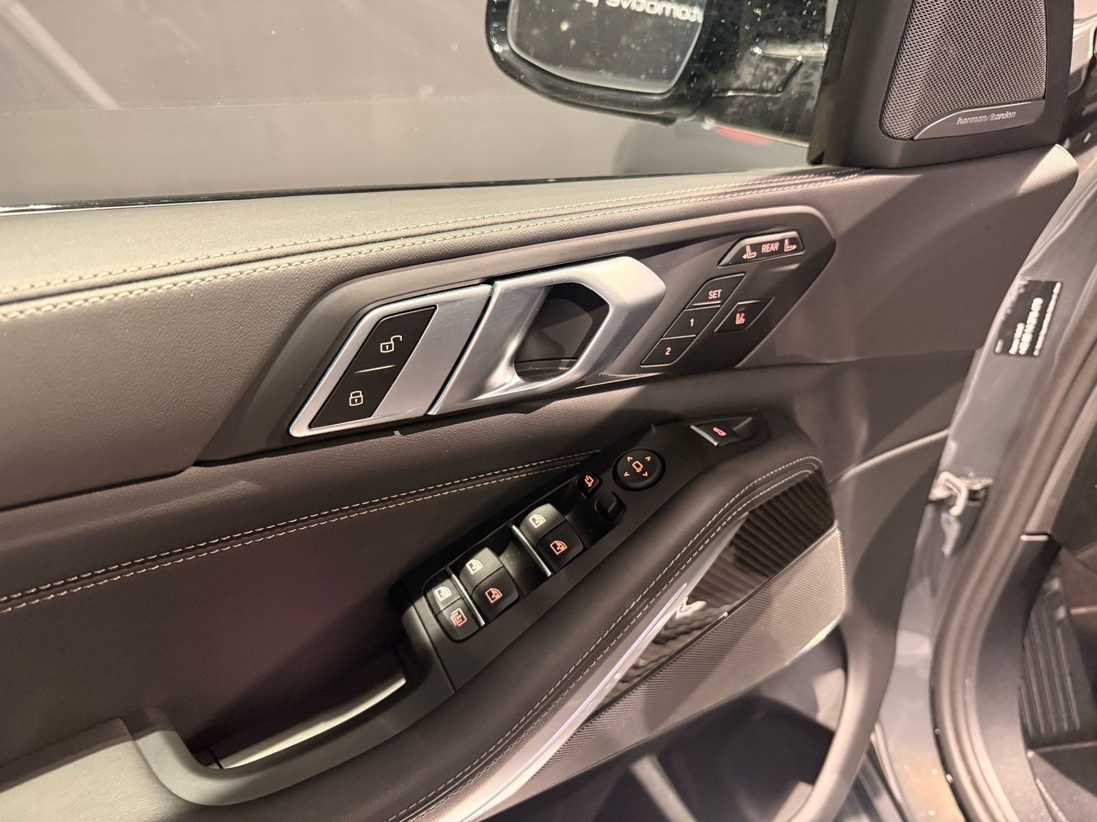 BMW X7 xDrive40d M Sport Pro "22" *FULL OPTION*
