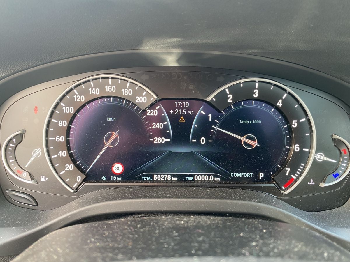 BMW X3 xDrive30i - Samsaru's Car Outlet