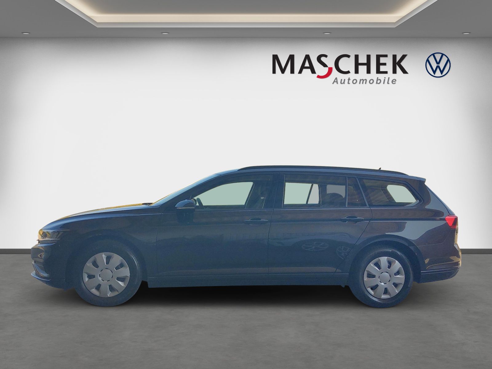 Volkswagen Passat Variant 1.6 TDI - Samsaru's Car Outlet