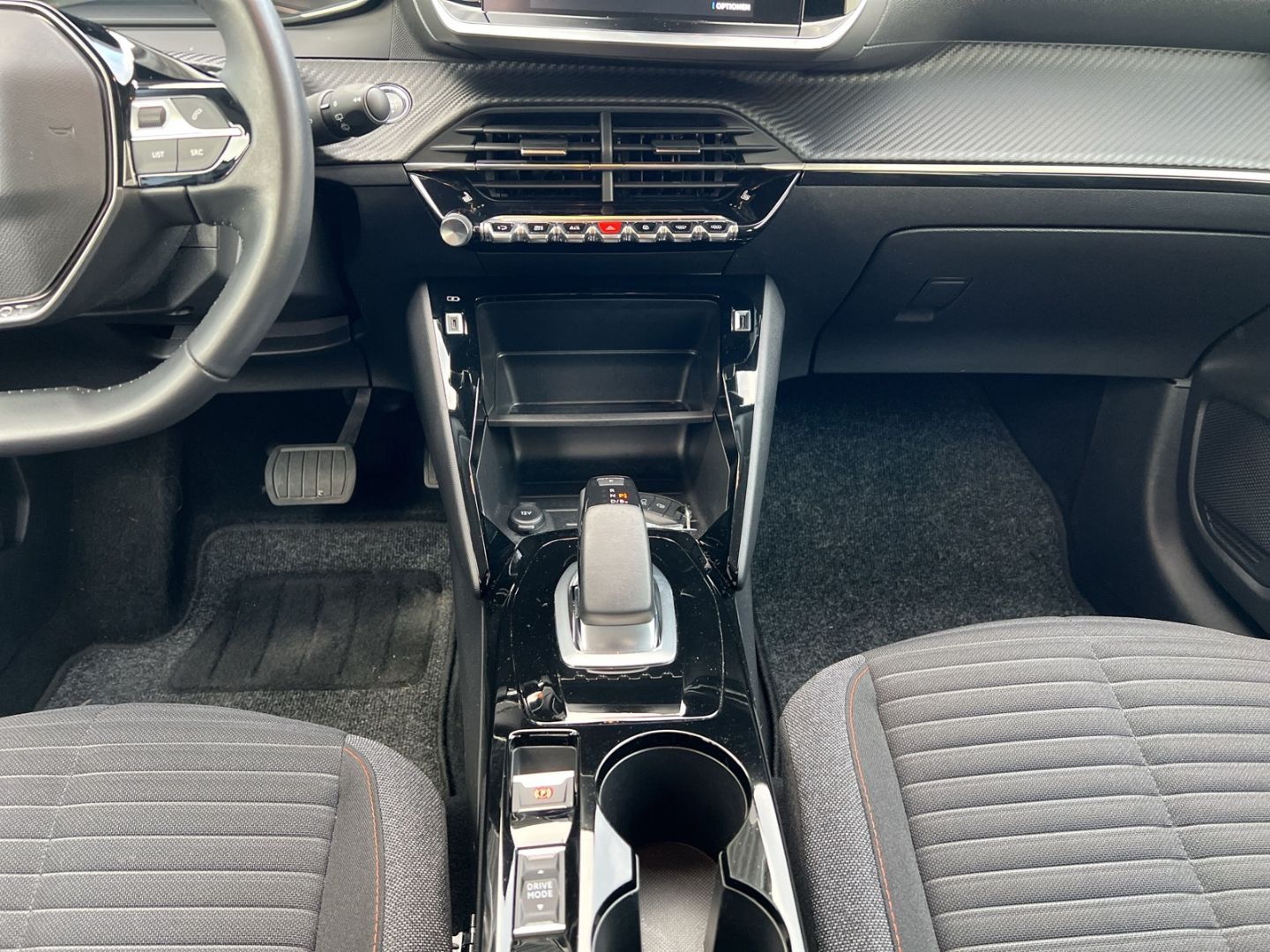 Peugeot 208 e- Active Pack - Samsaru's Car Outlet