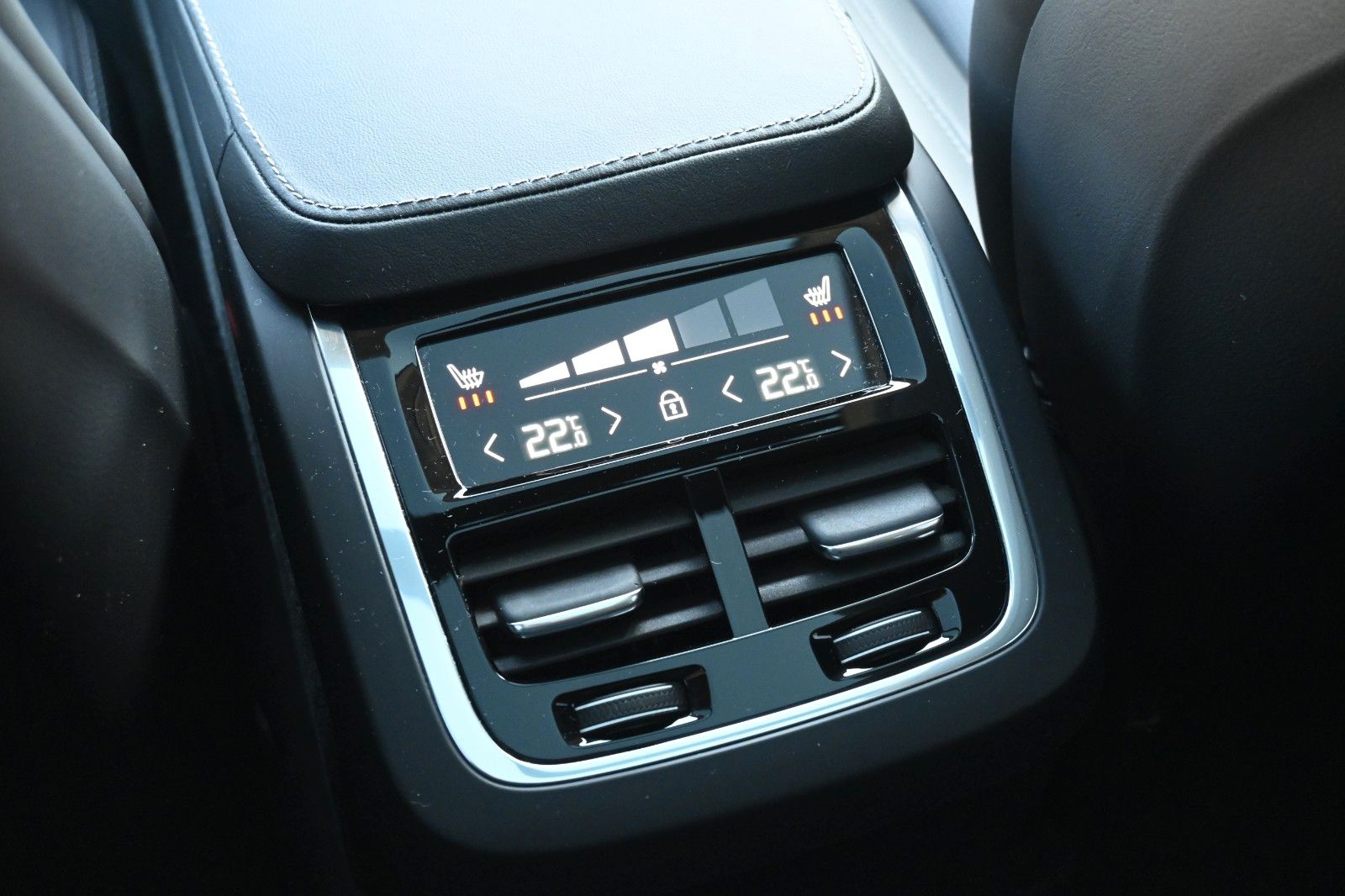 Volvo XC90 B5D AWD Ultimate Bright*LED*PANO*STHZ*360*