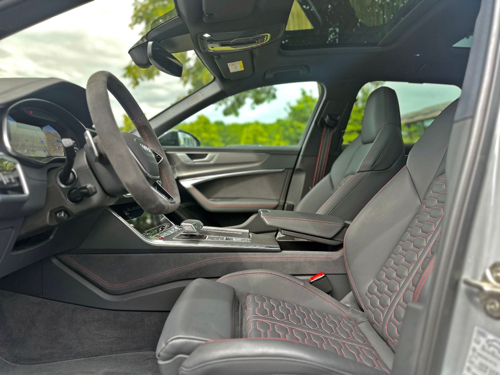 Audi RS6 Avant BLACK PANO HUD NIGHT STHZG B&O 280km/h