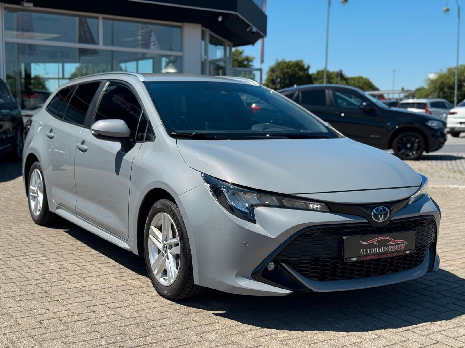 Toyota Corolla Touring Sports Hybrid Edition - Samsaru's Car Outlet