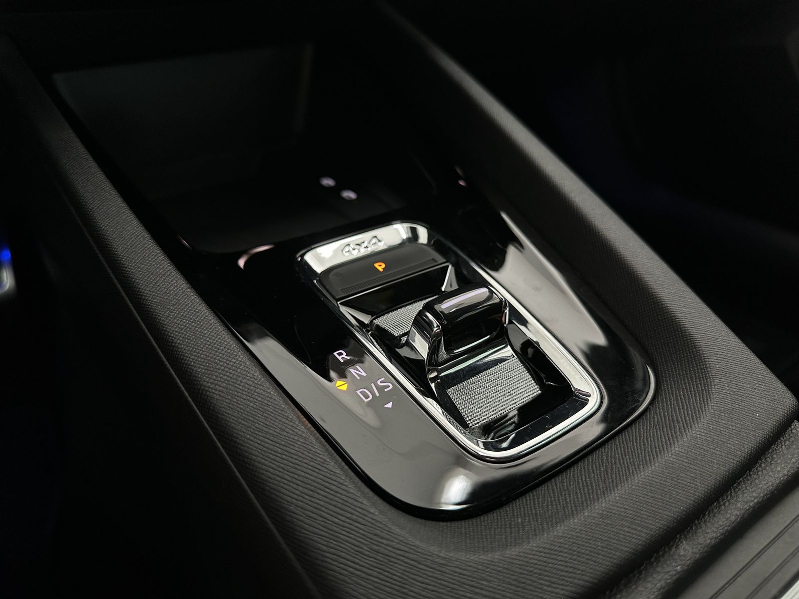 Skoda Octavia Combi RS 4x4 - Samsaru's Car Outlet