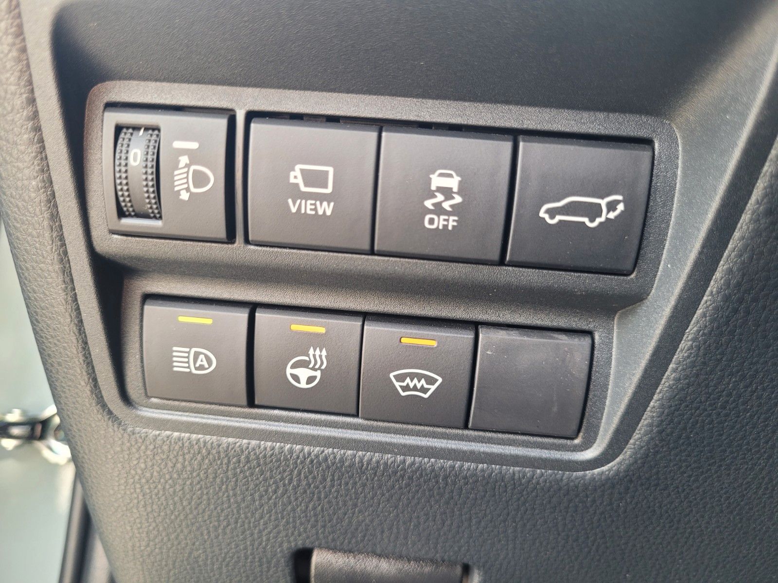 Toyota Yaris Cross Hybrid 4x4 Premiere Edt.*Vollausst.*