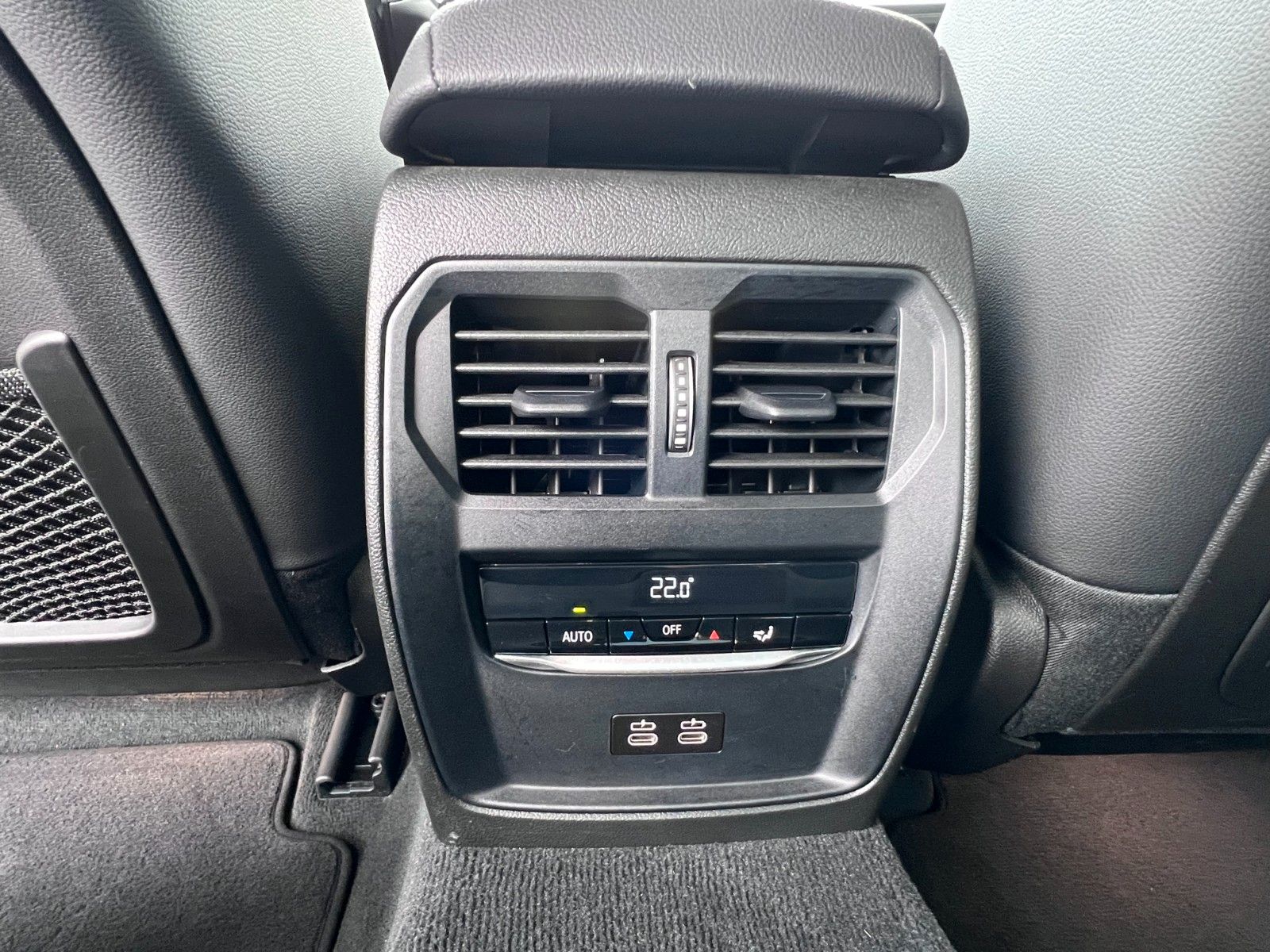 BMW 320d Lim xDrive M Sport - Samsaru's Car Outlet