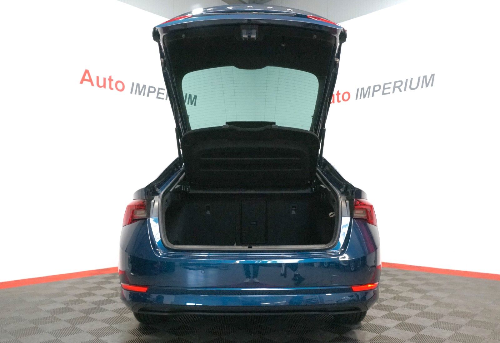 Skoda Octavia Lim. Ambition 2.0TDI*AHK*ACC*RfK*Massage