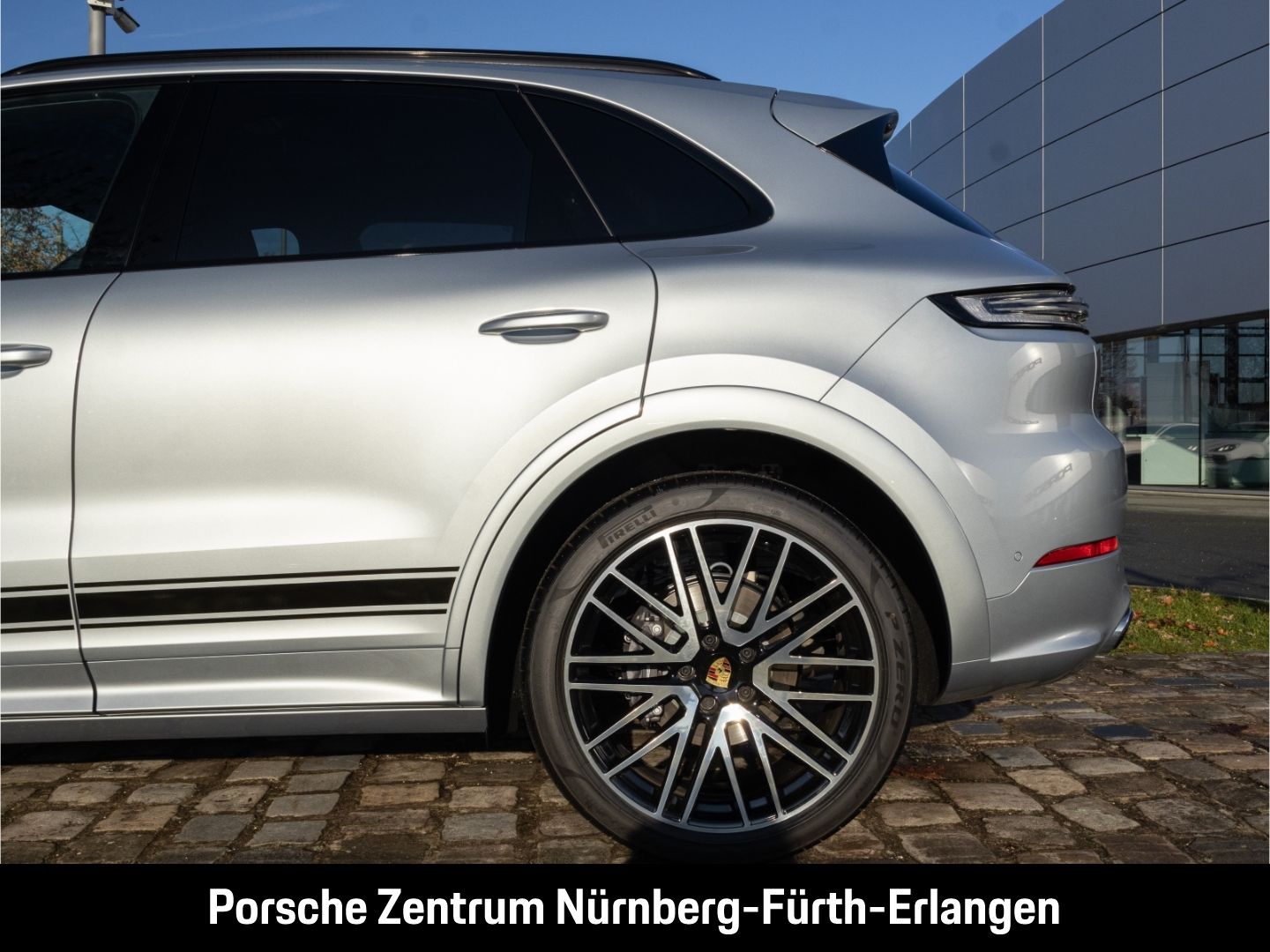 Porsche Cayenne BOSE Sportabgas InnoDrive LED-Matrix BOS
