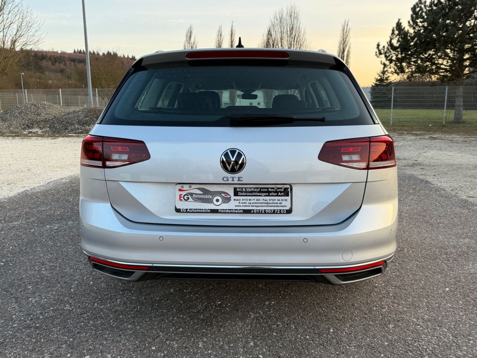 Volkswagen Passat Variant GTE Business - Samsaru's Car Outlet