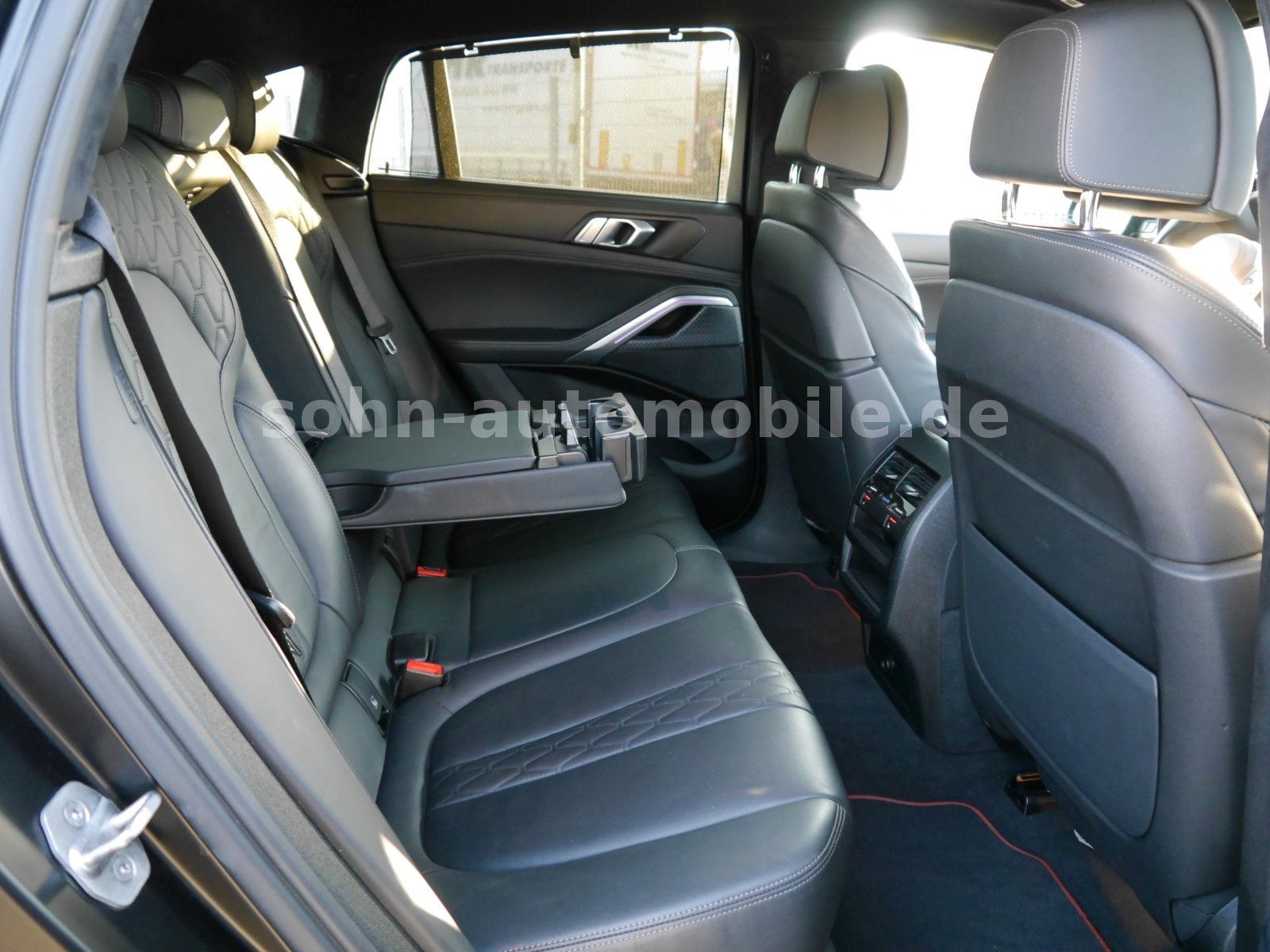 BMW X6 xDrive 40d M-Sport Edition Black - Samsaru's Car Outlet