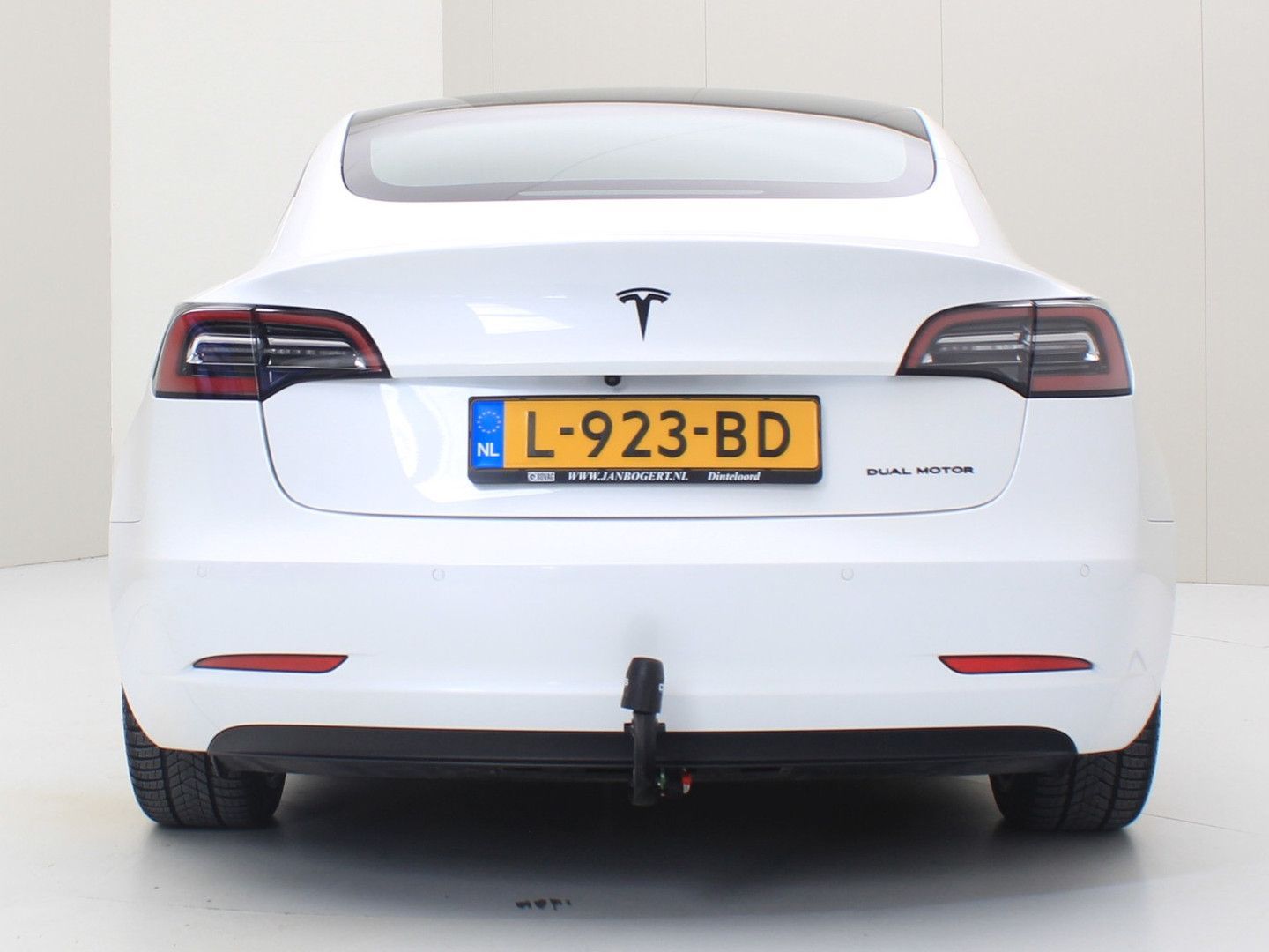 Tesla Model 3 Long-Range AWD 351pk 75 kWh 92% SoH FACE